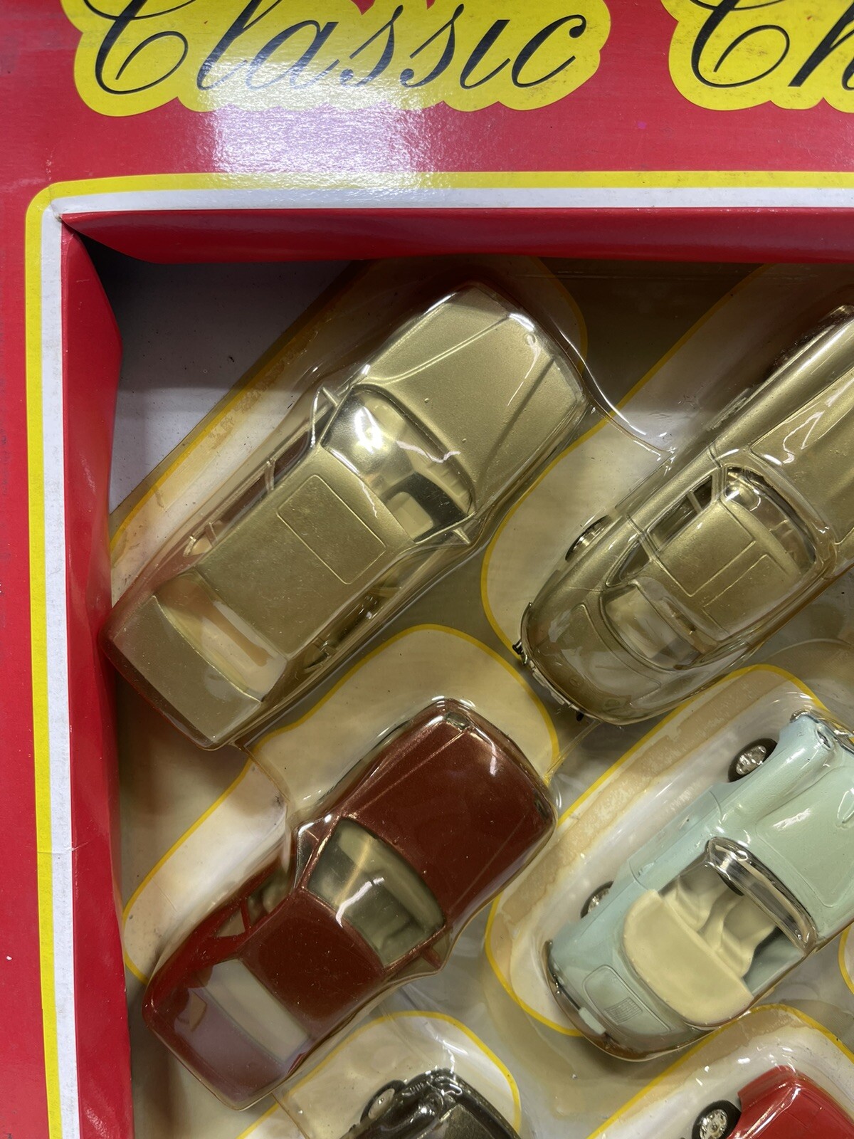 Classic “Champ” – Die Cast and Plastic Set of 16 Cars