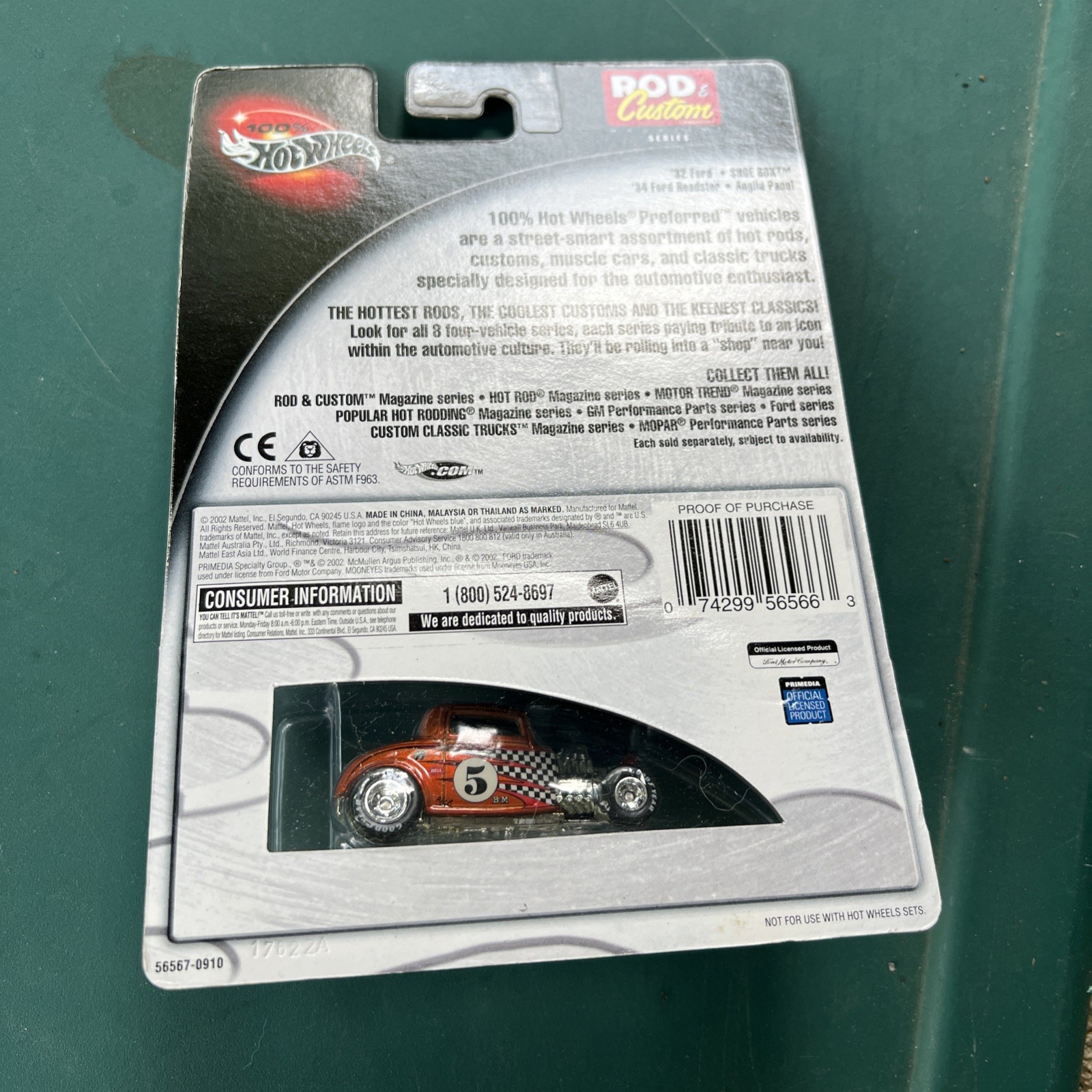 2002 100% Hot Wheels Rod & Custom Magazine Series 32 FORD