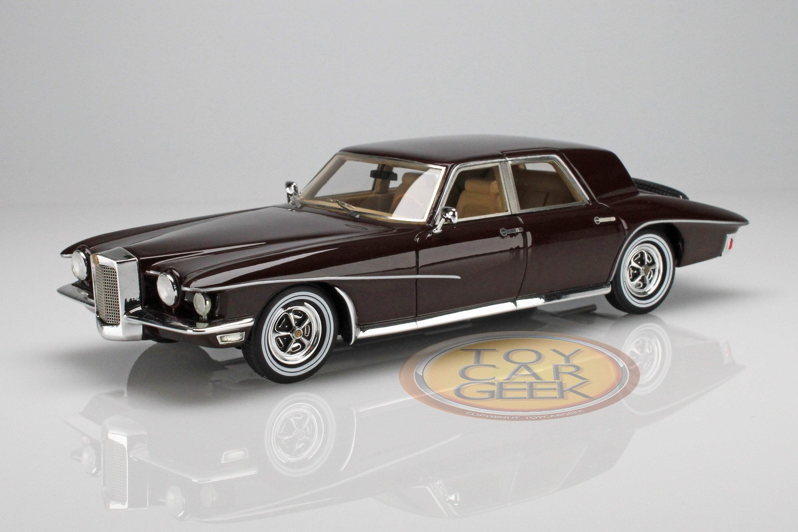 1971 Stutz Duplex Sedan 1:43 Matrix Scale Models MX41804-081 – 03