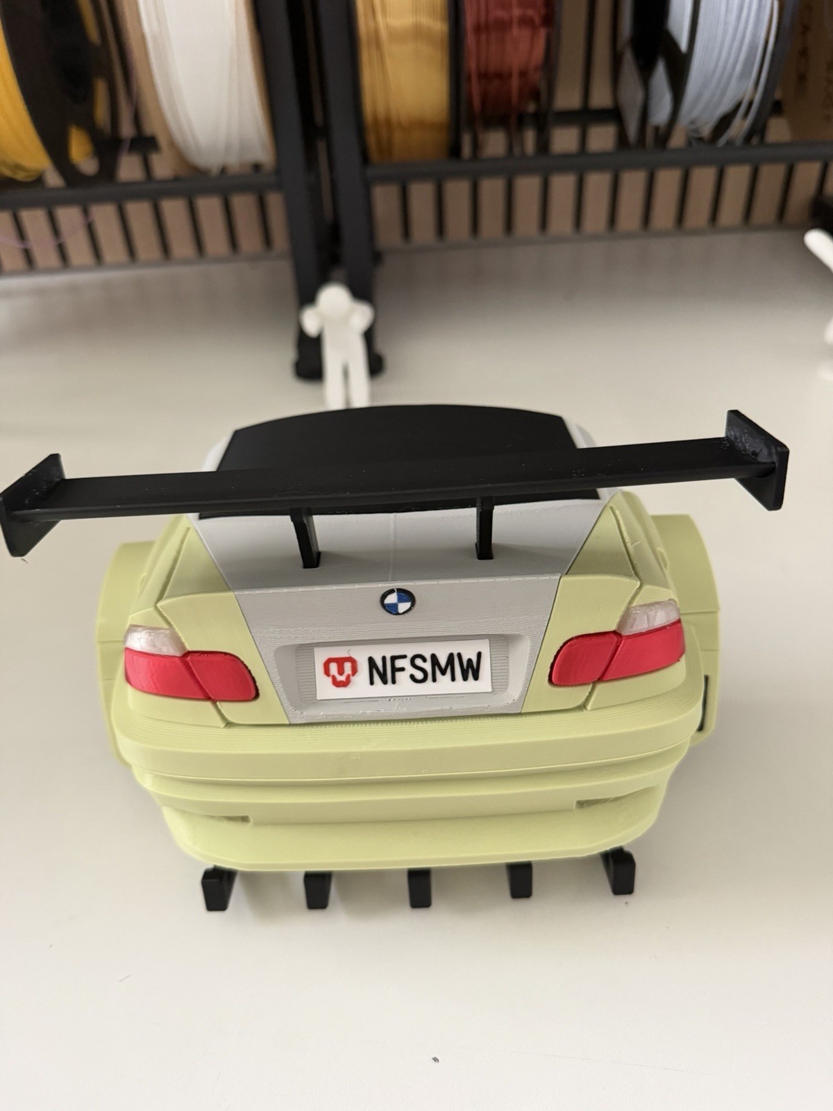 BMW M3 GTR 2001 Need for Speed Custom Model Car Yellow Silver Keychain Holder