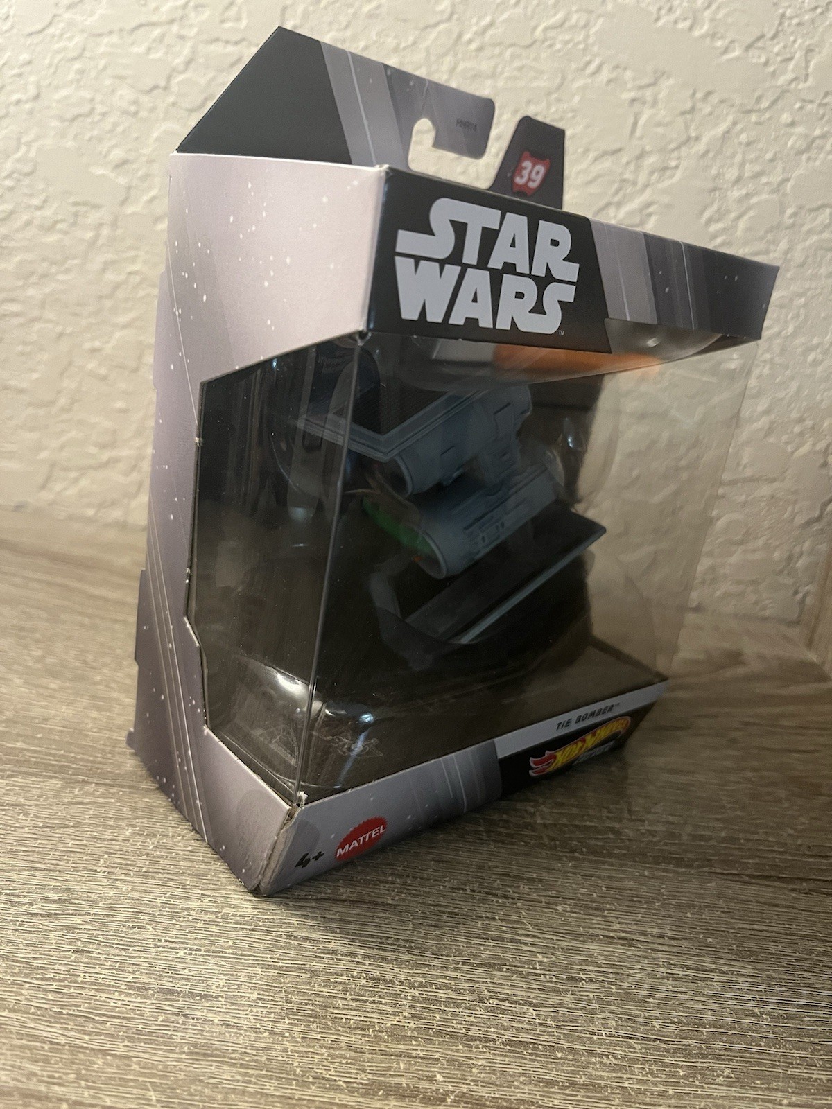 Hot Wheels Star Wars Starships Select #39 Tie Bomber