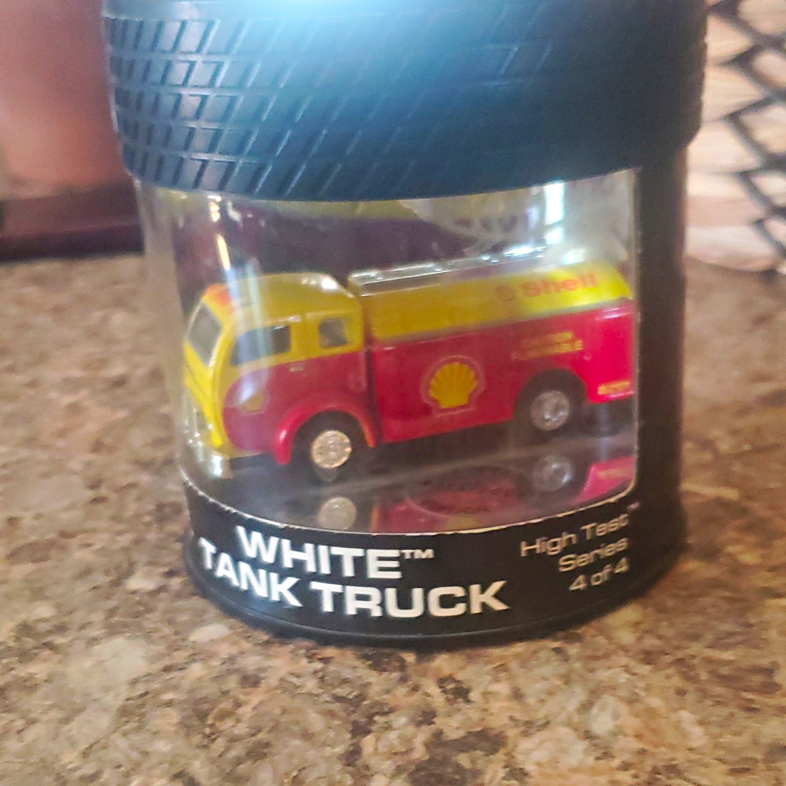 Hot Wheels White Motor Co White Tank Truck Shell High Test 1:64 Diecast R/Y