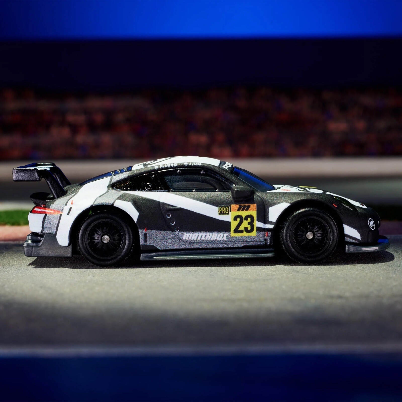 2023 MATTEL MATCHBOX COLLECTORS RLC EXCLUSIVE PORSCHE 911 RSR In-Hand