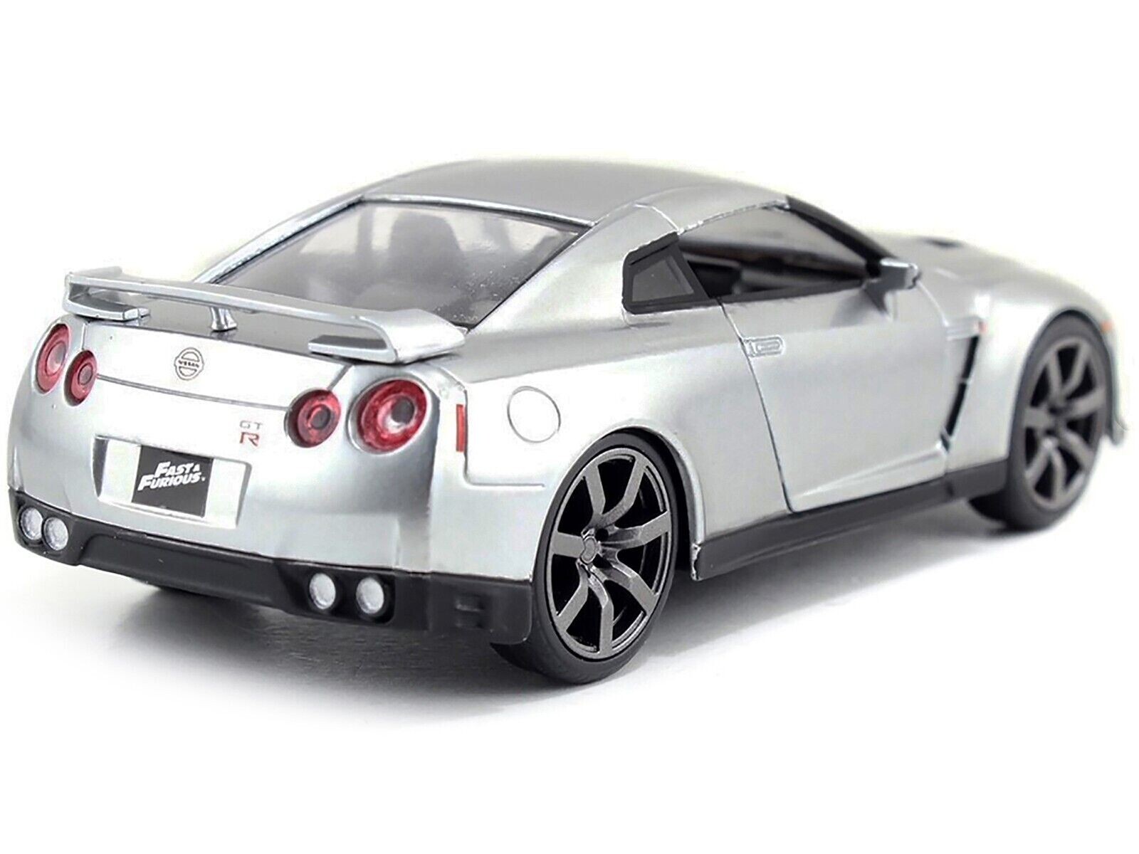 Fast And Furious 2009 Brian’s Nissan GT-R Hard Top Jada Diecast Car 5″, 1:32