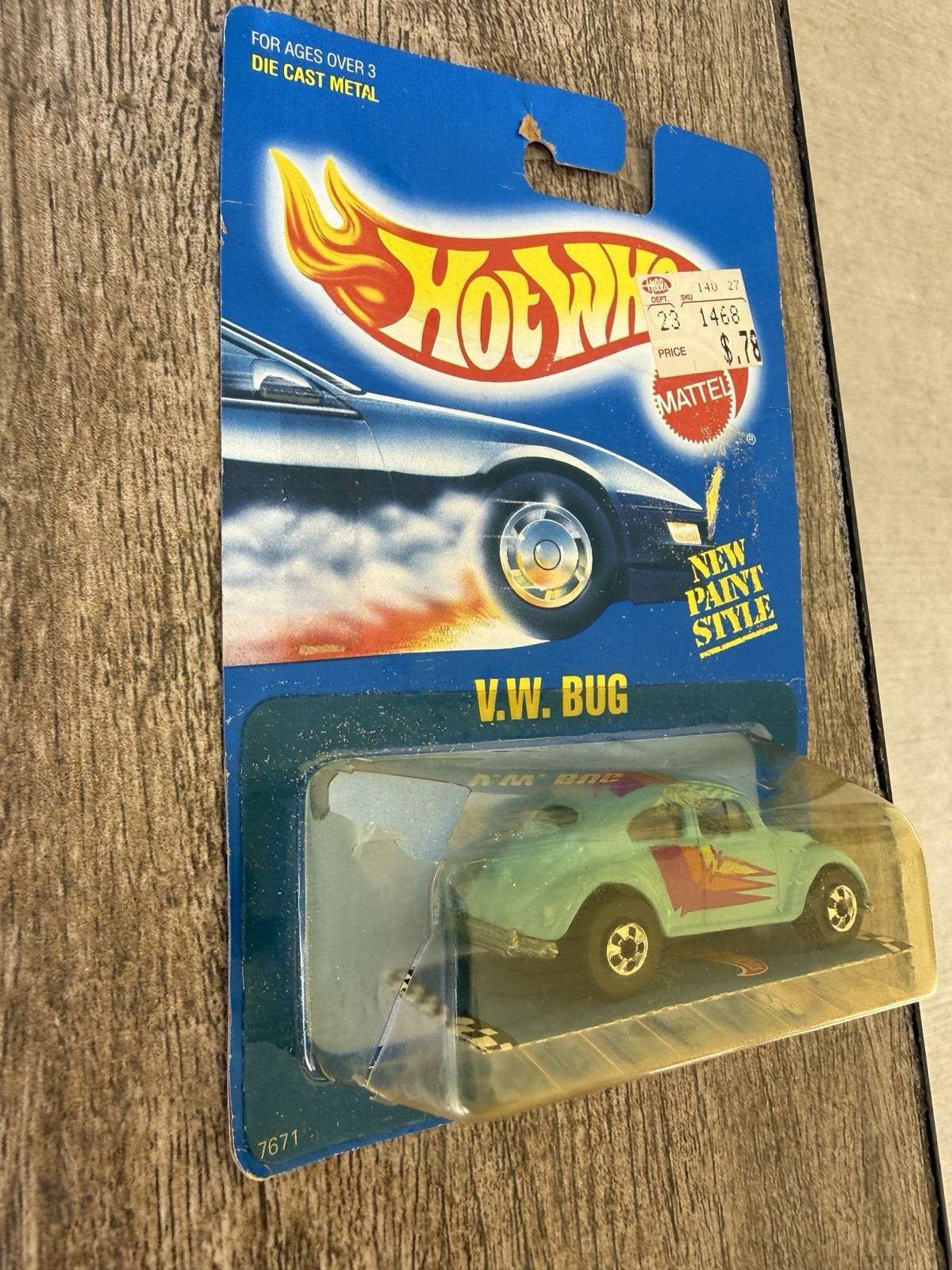 🔥1:64 Scale Hot Wheels V.W. Bug Blue Card #65 Diecast Toy Car Vintage🔥