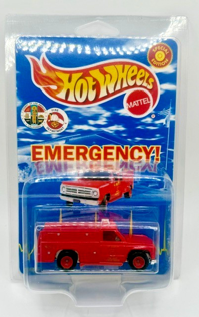 Hot Wheels EMERGENCY Los Angeles County Fire Department Squad 51 #26273