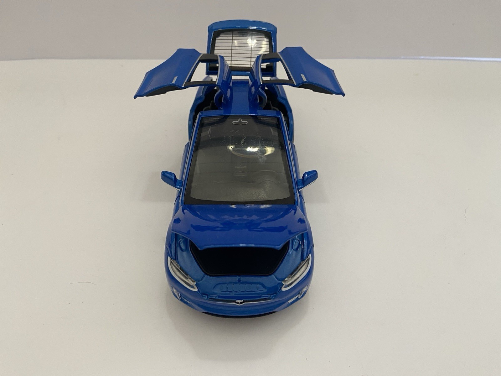 Proswon Diecast Tesla Model X 1:32 Light Sound Pull Back Action New Open Box U4
