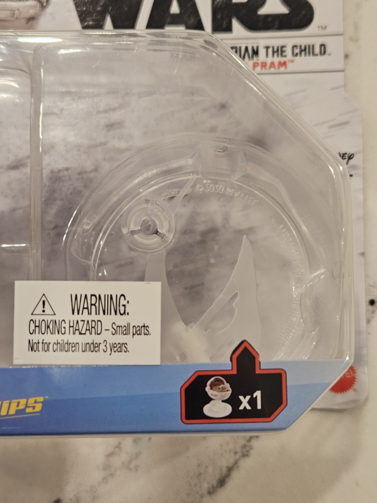 Hot Wheels Star Wars Starships Mandalorian Baby Yoda the Child Hover Pram