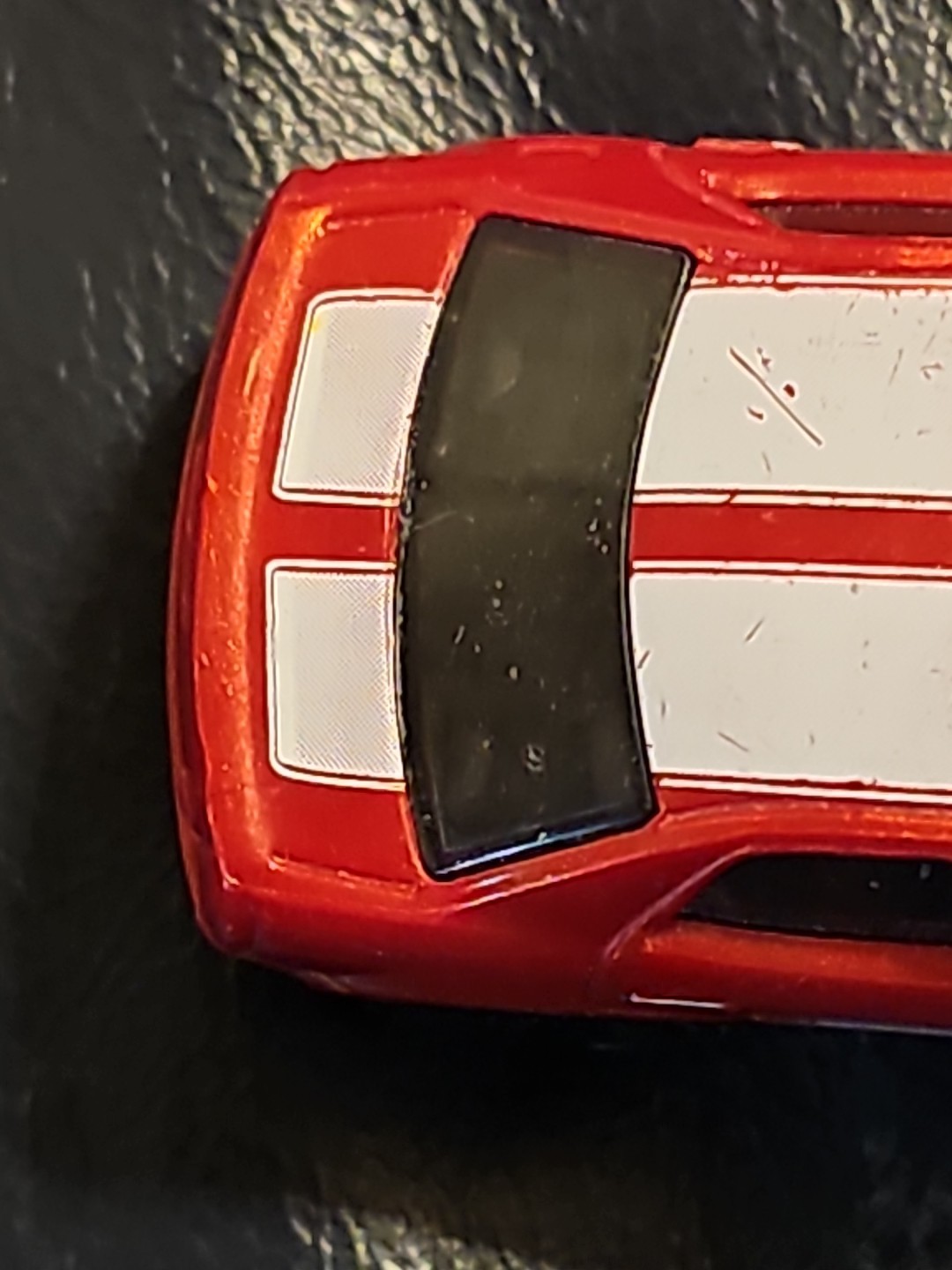2005 HOT WHEELS CHRYSLER 300C HEMI RED 1:64 DIECAST Car- READ
