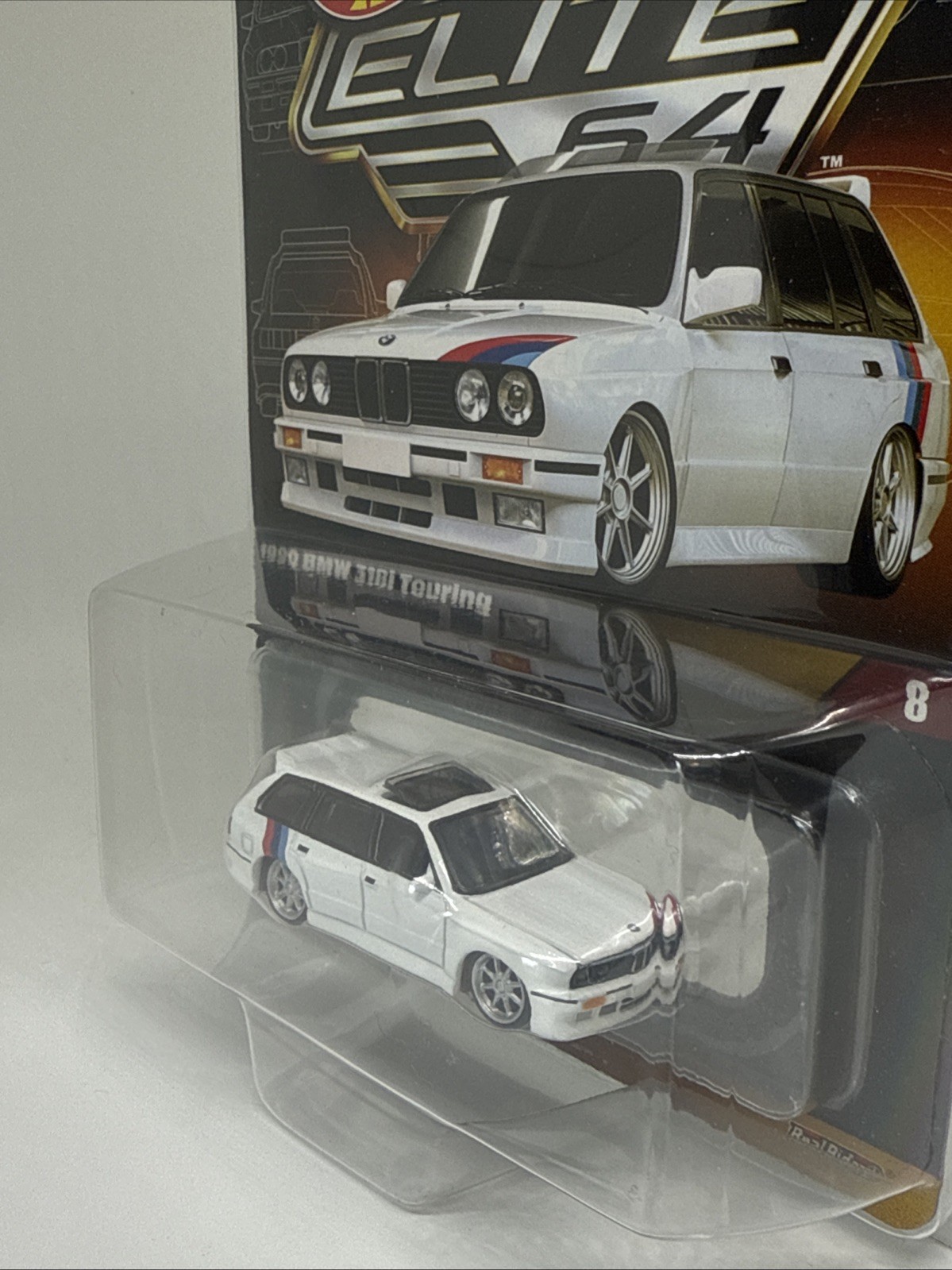 Hot Wheels Elite 64 #8 1990 BMW 318i Touring White 1:64 Diecast Real Rider HNJ60