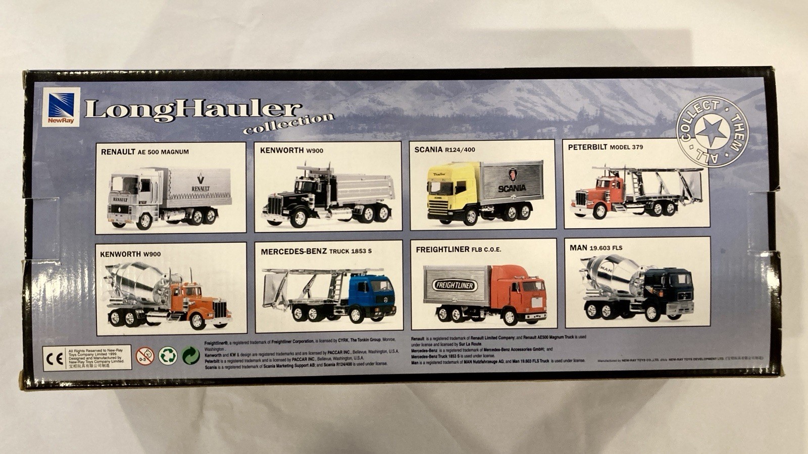New-Ray LongHauler Collection 1:32 Peterbilt Model 379 Diecast Truck Red/Silver