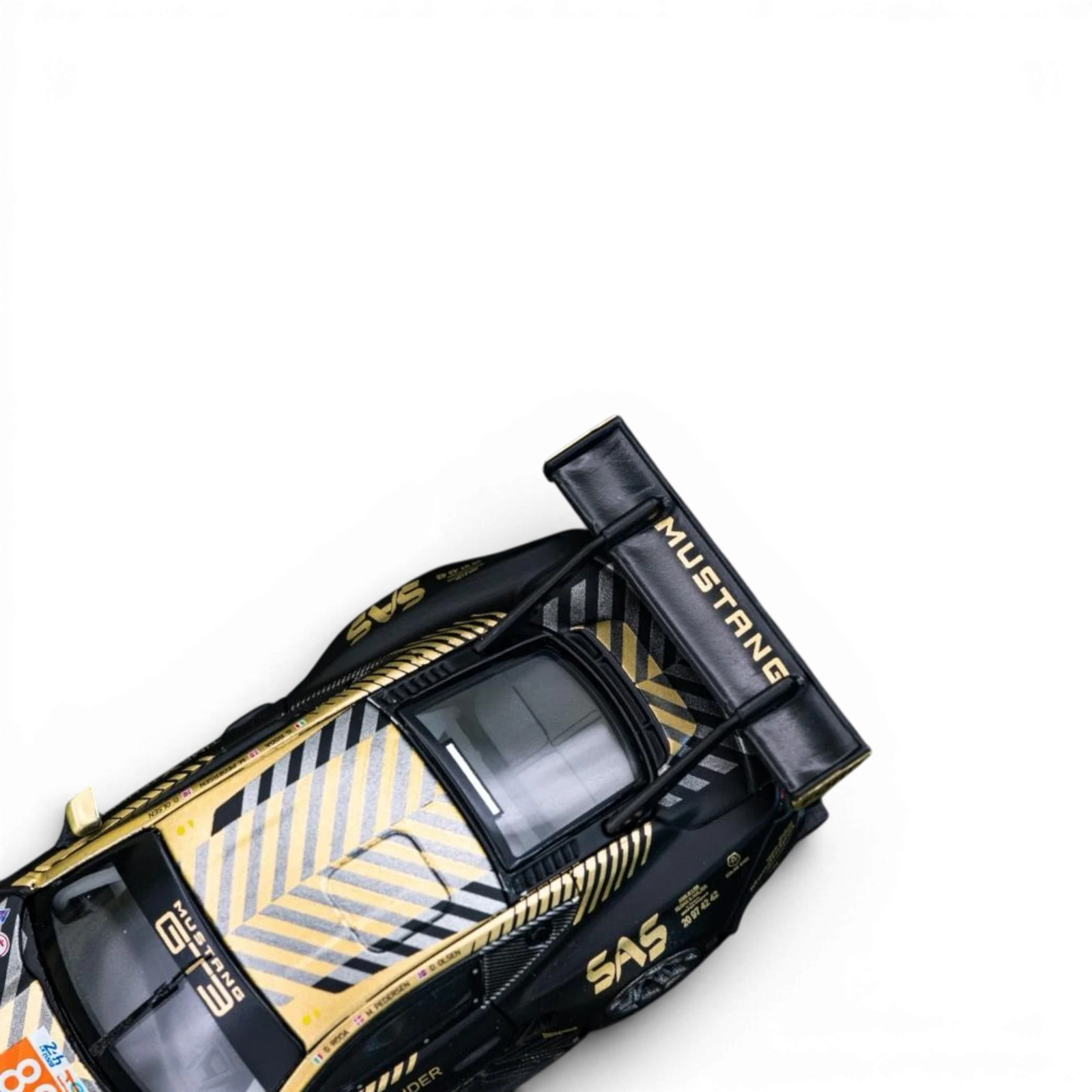 EA Elowen Art Ford Mustang GT3 24H Le Mans – Black Gold #88 1:64