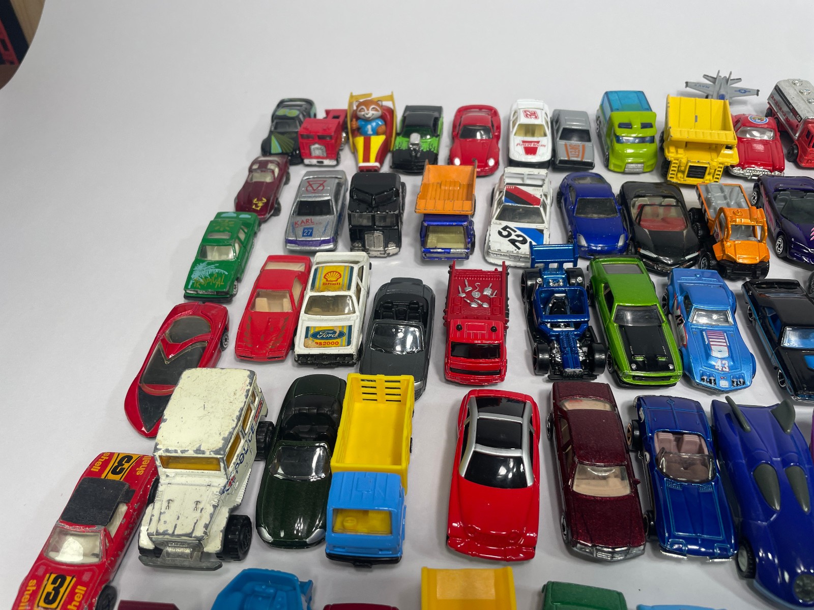 Hot Wheels Matchbox Miasto Other Mixed Years Vintage & Modern Loose Lot Of 143