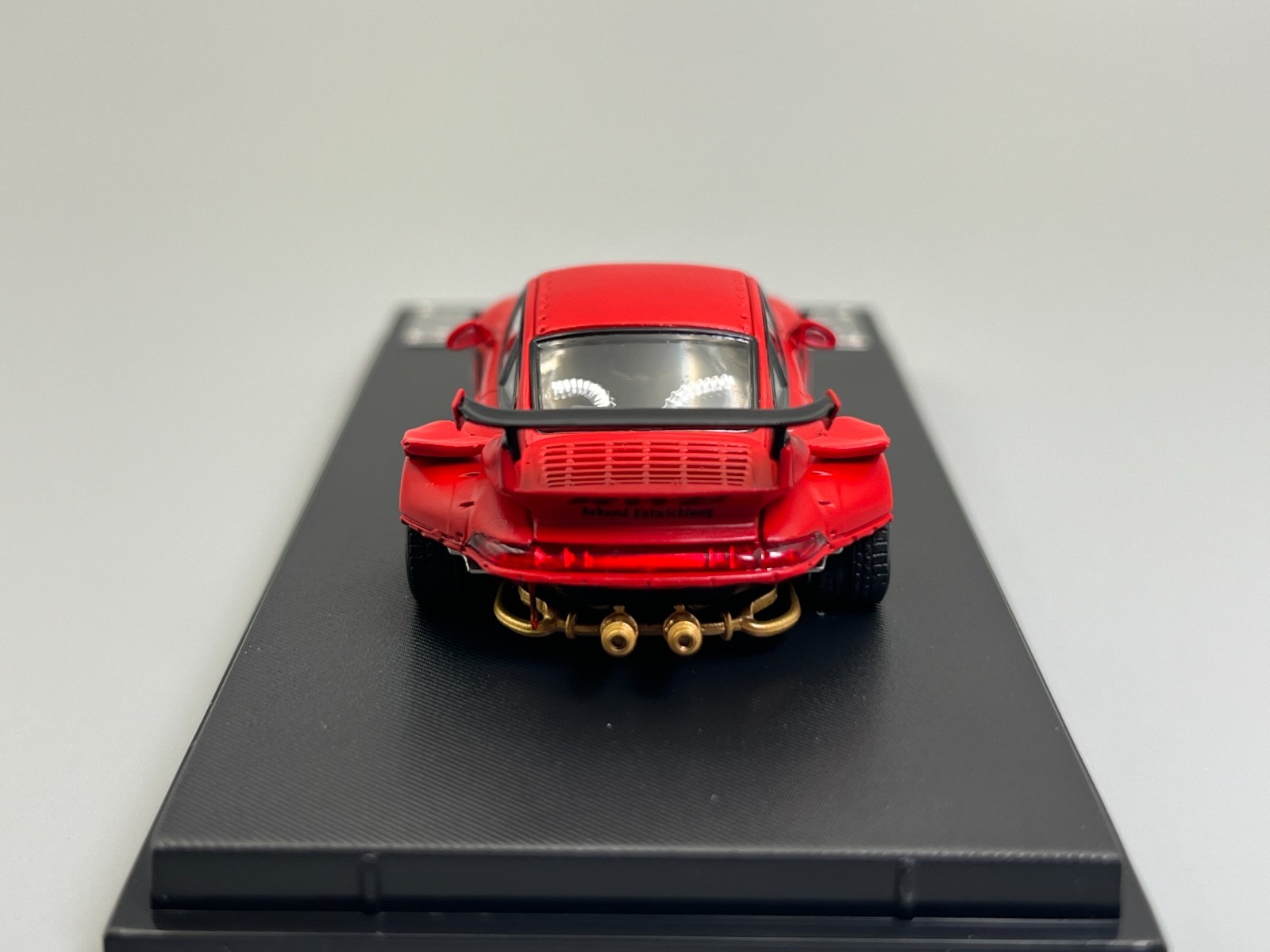 RWB Porsche 911 993 “Naginata” Matte Red Widebody Street Weapon 1/64 scale
