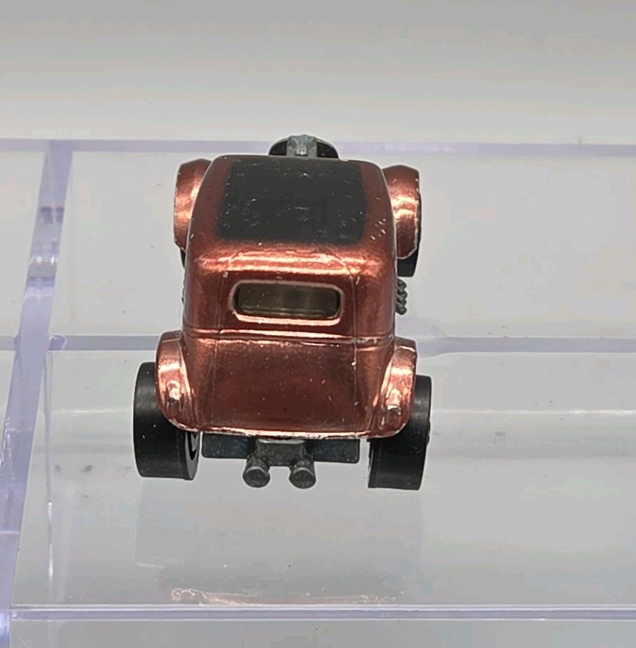 1968 Hot Wheels Redline Classic ’32 Ford Vicky Copper US