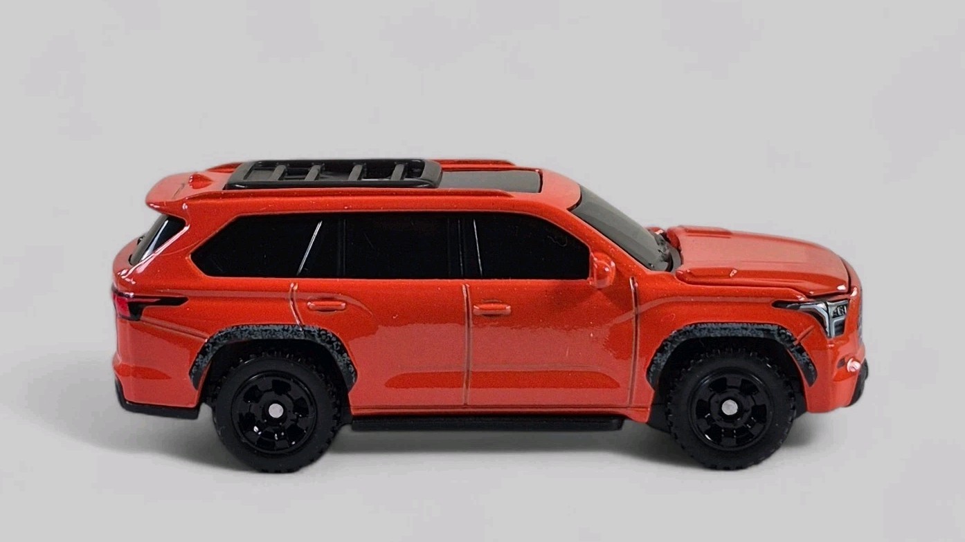 2024 TOYOTA SEQUOIA TRD PRO Diorama Collectible DieCast Model 1:64 Orange LOOSE