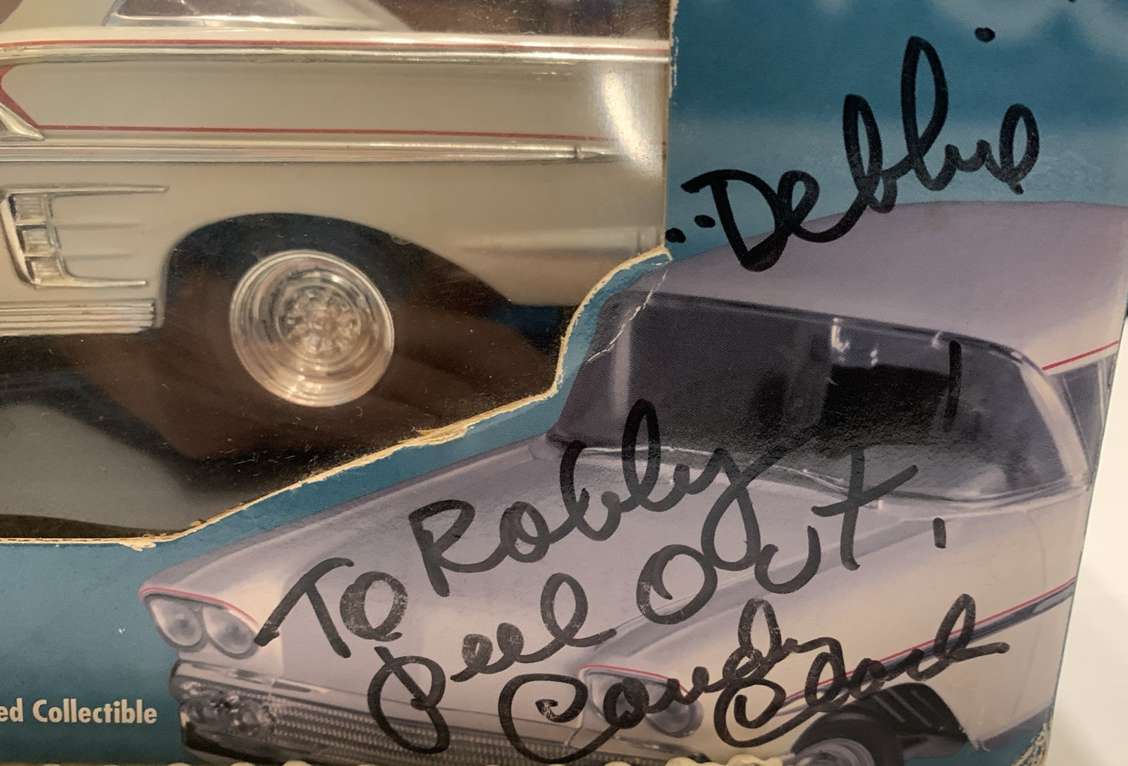 ERTL 1958 Chevrolet Impala AMERICAN GRAFFITI White 1/18 Scale Signed By Debbie