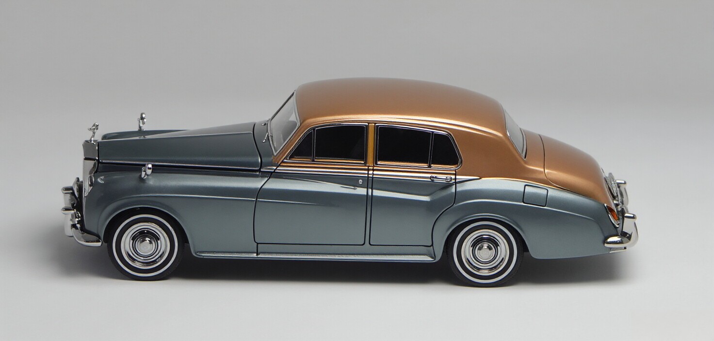 GFCC 1:64 Limited 1955 Silver Cloud I Classic Model Diecast Metal Car