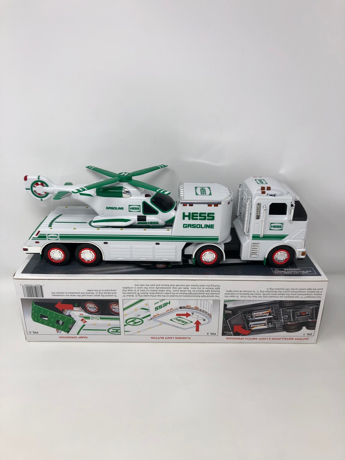 Hess Truck and Helicopter – 2006 by Hess