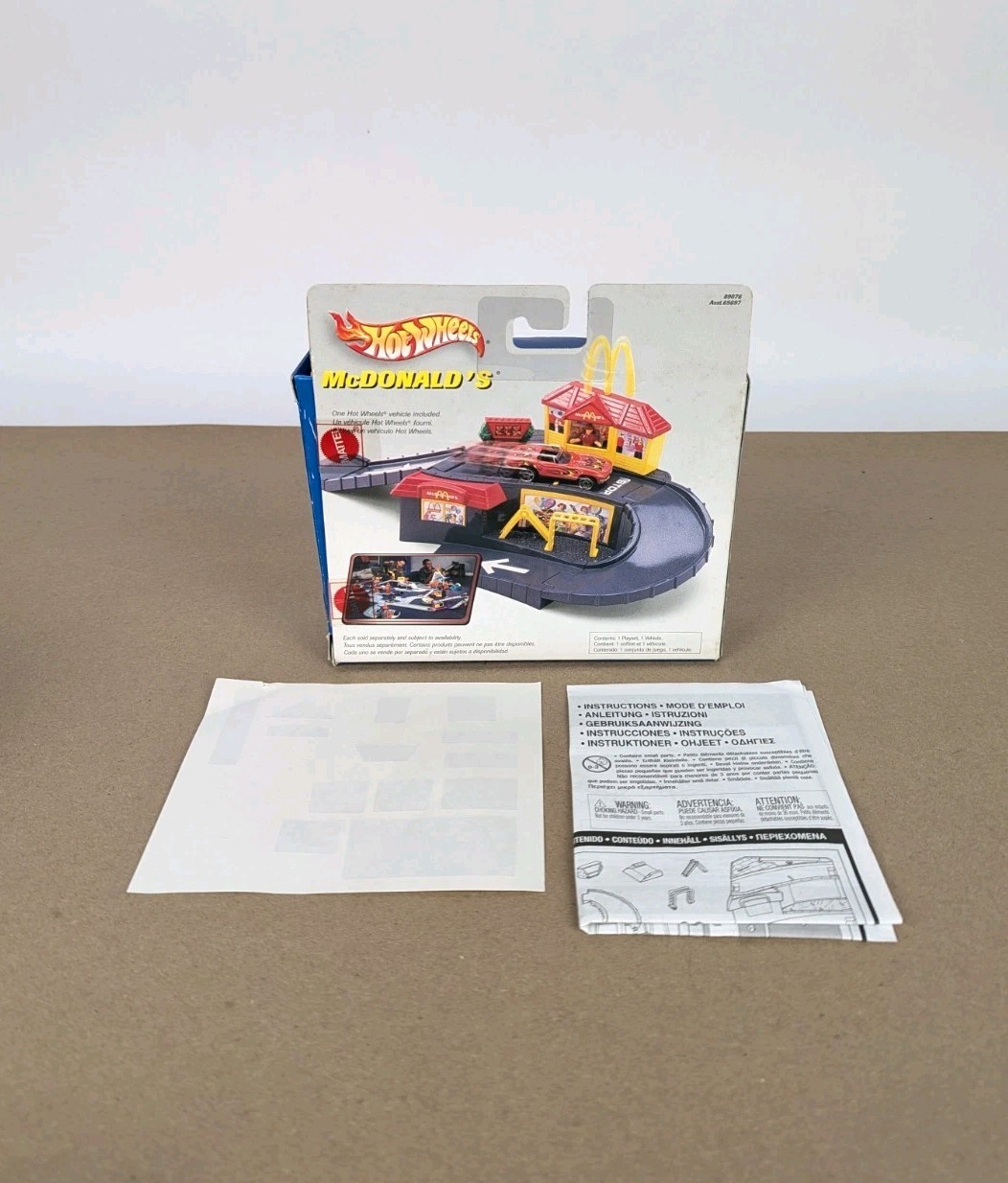 Hot Wheels McDonald’s Drive Thru Playset Track Accessory Mattel 2001 Complete VG