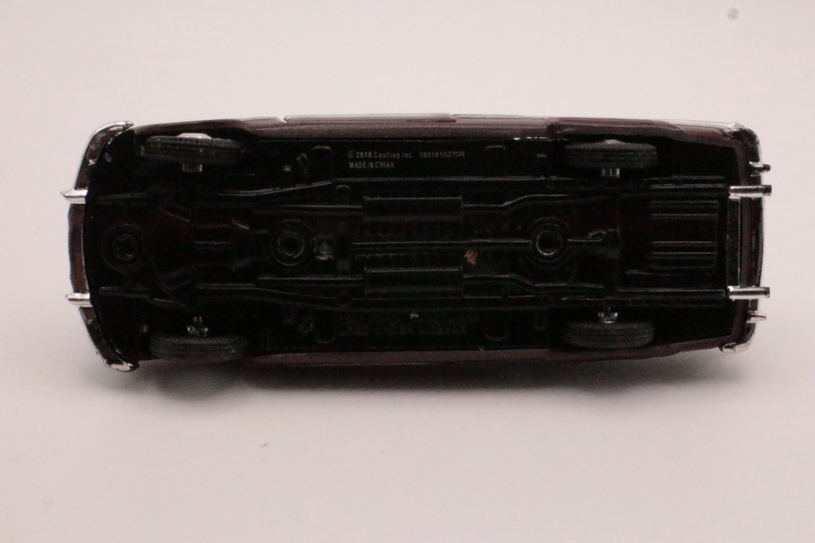 M2 Machines 1951 Ford Crestliner Sedan Bronze Green Vinyl Roof 1:64 Loose