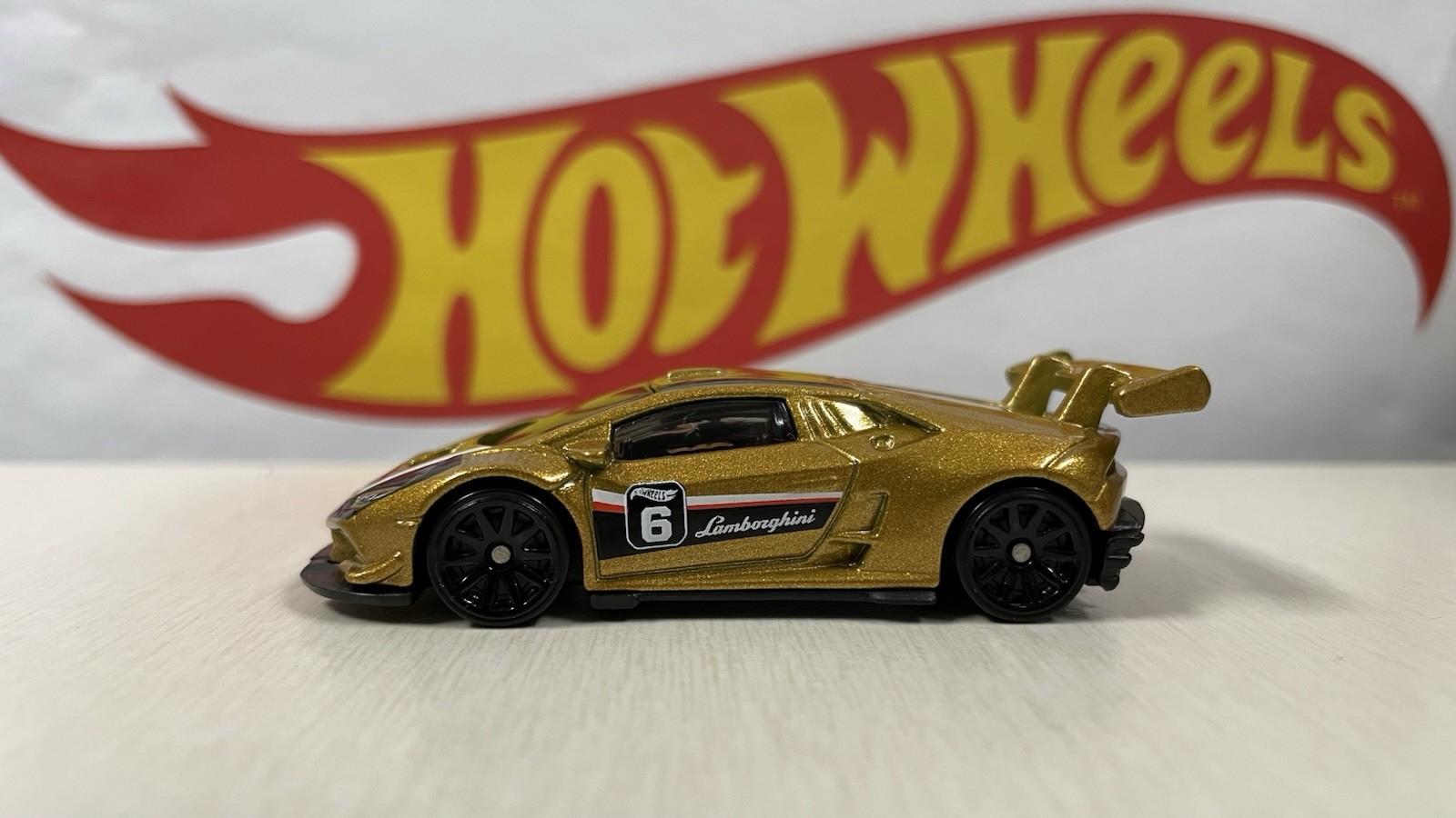 Hot Wheels Lamborghini Huracan LP 620-2 Super Trofeo 2020 Walmart Exclusive Open