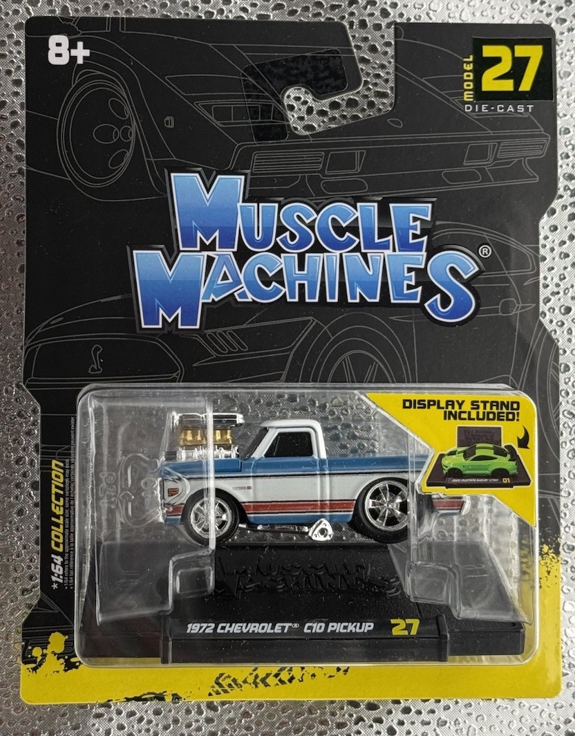 Muscle Machines Liberty Walk 1999 Nissan Skyline GT-R R34 & 1972 Chevrolet C10