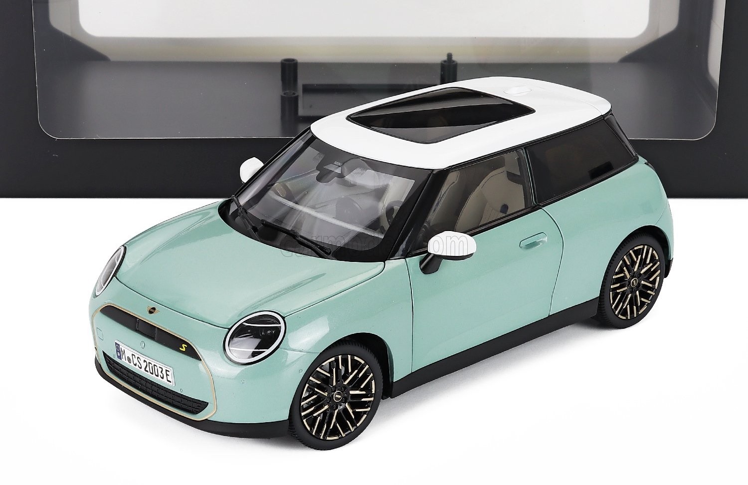 Truescale 1/18 Mini Cooper SE 2023 Ocean Wave Green 80435B5CFC2