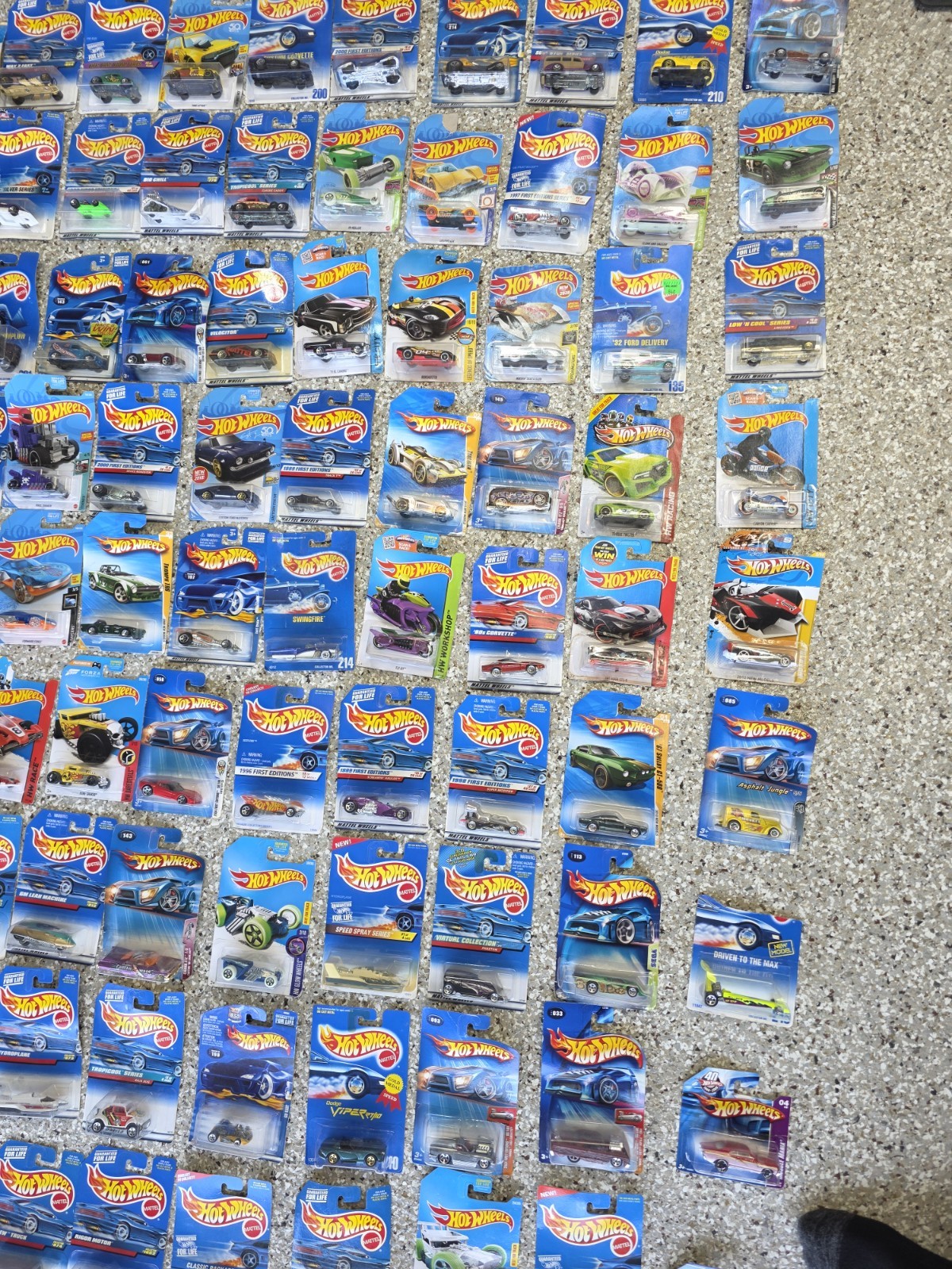 380 Hot Wheels Diecast Car Lot Mixed Collection 1990s 2000s 2010s 2020s Cars
