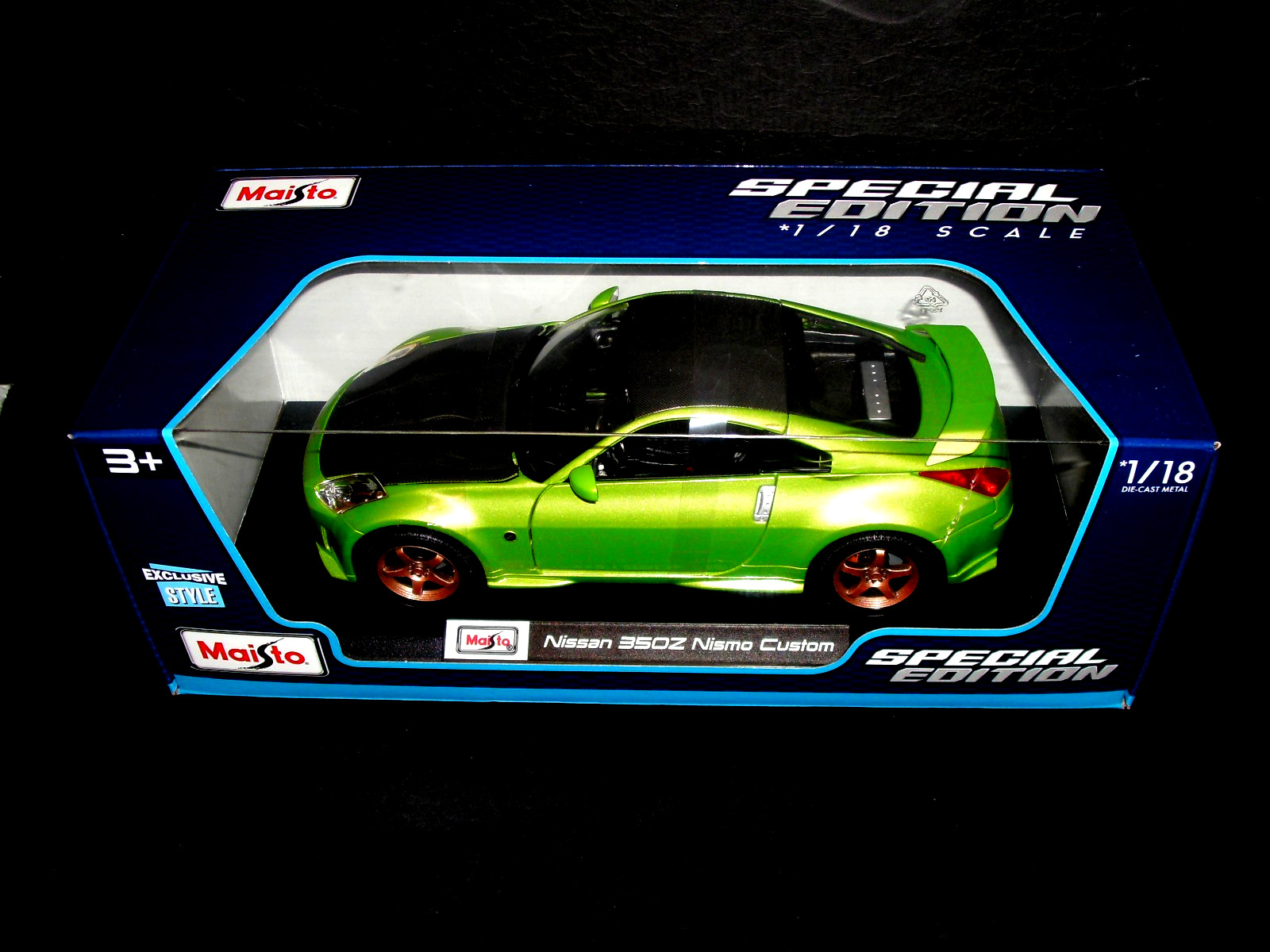 NISSAN 350Z Nismo Custom Green/Black 1:18 Scale Die-cast Model Exclusive Style