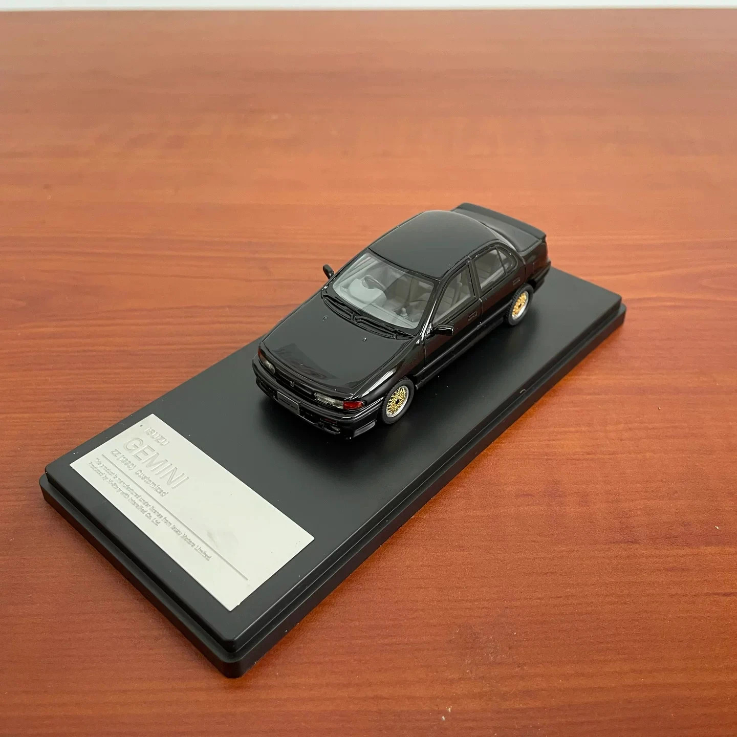 1:43 Hi-Story ISUZU GEMINI ZZ 1990 Black HS375 Resin Model