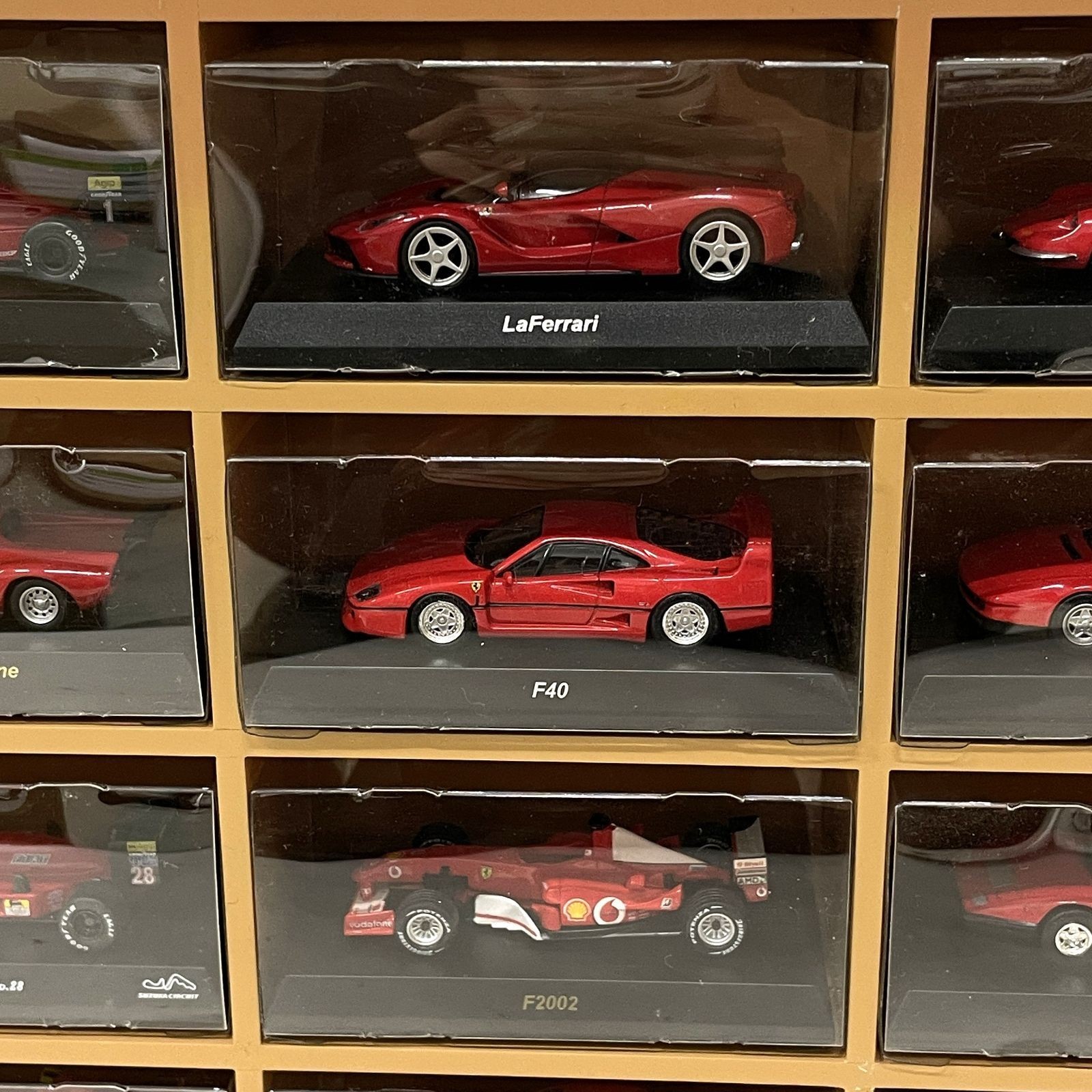 Kyosho 1/64 Ferrari 15 Car Set with Case Red, Used, Collectible Toy