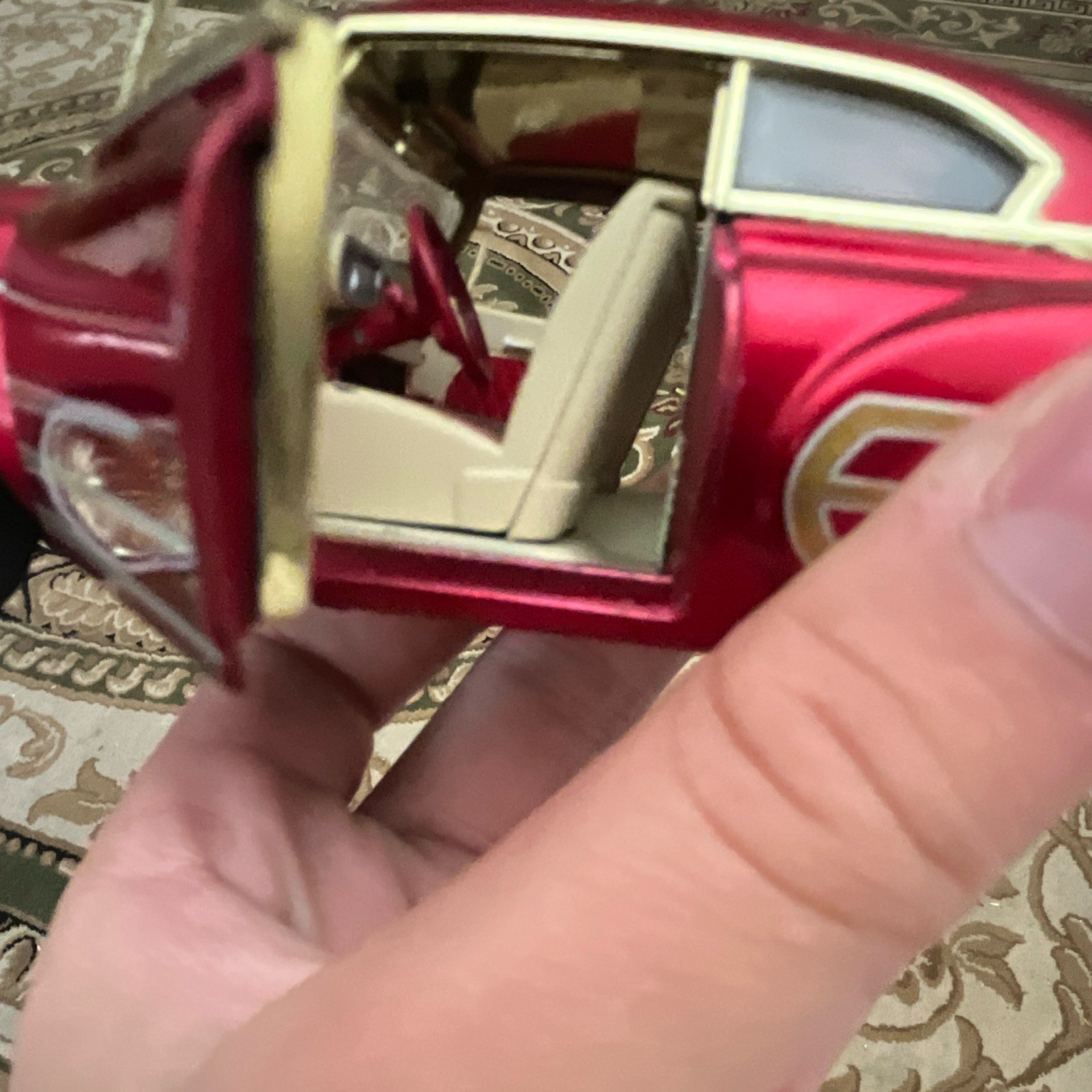 2006 Malibu International Ltd Red/Gold Diecast Car w/ Opening Doors & Trunk