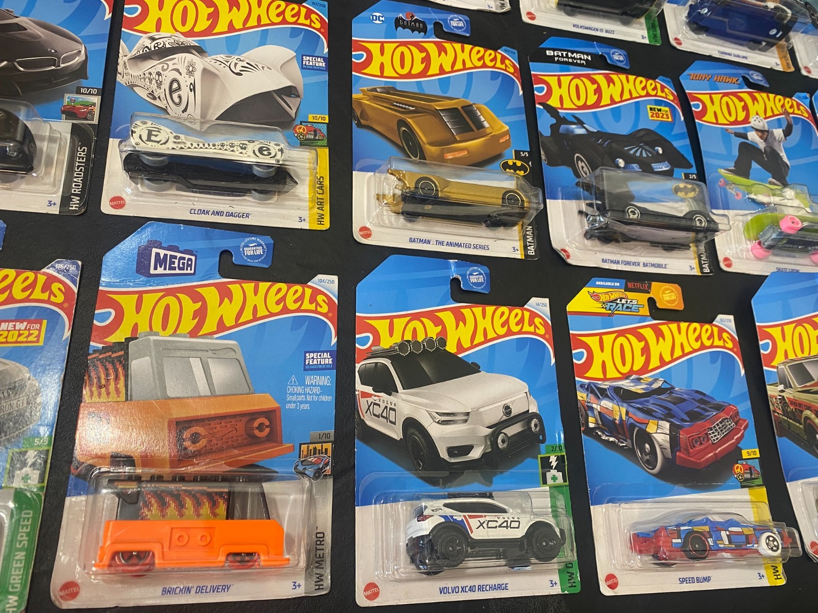 Hot Wheels lot of 40 cars Pontiac Volkswagen Deora Charger and more!