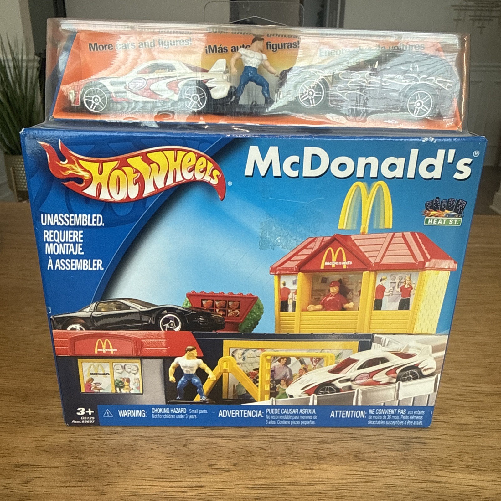 McDonald’s 2004 Hot Wheels Heat st. Set 2004 Unopened Box