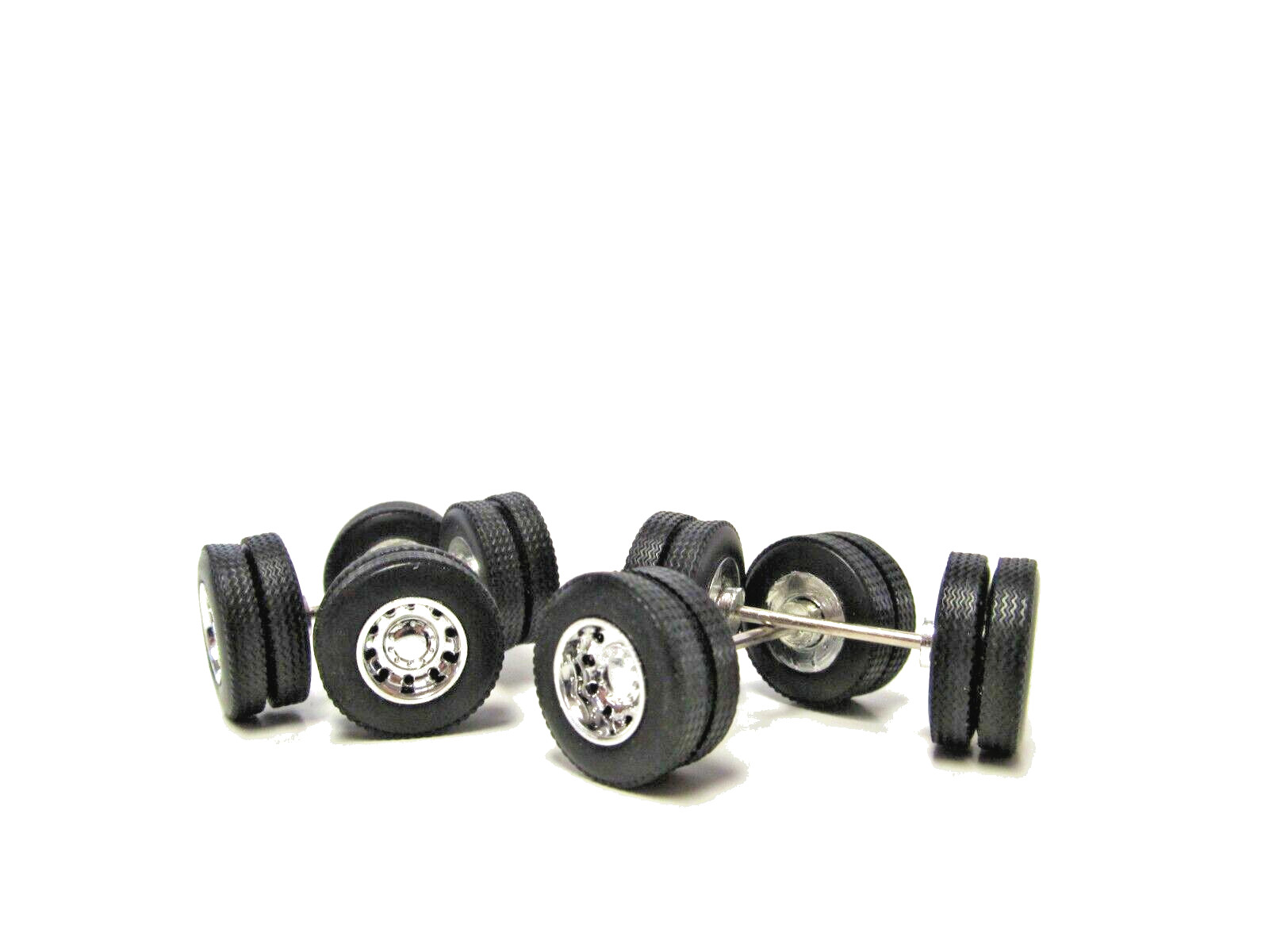 4 DCP 1/64 SCALE KENWORTH, PETERBILT, INTERNATIONAL CHROME WHEELS & TIRES