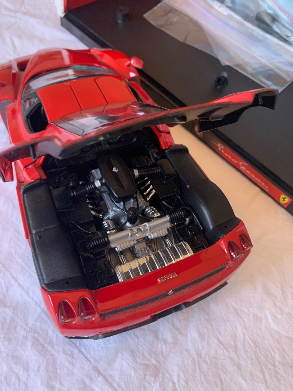 2002 Hot Wheels Enzo Ferrari; Red; 1:18 Scale; Diecast; With Box