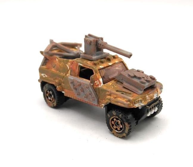 Custom Mad Max Zombie War Wasteland Road Warrior Truck 1/64 Hot Wheels Vehicle