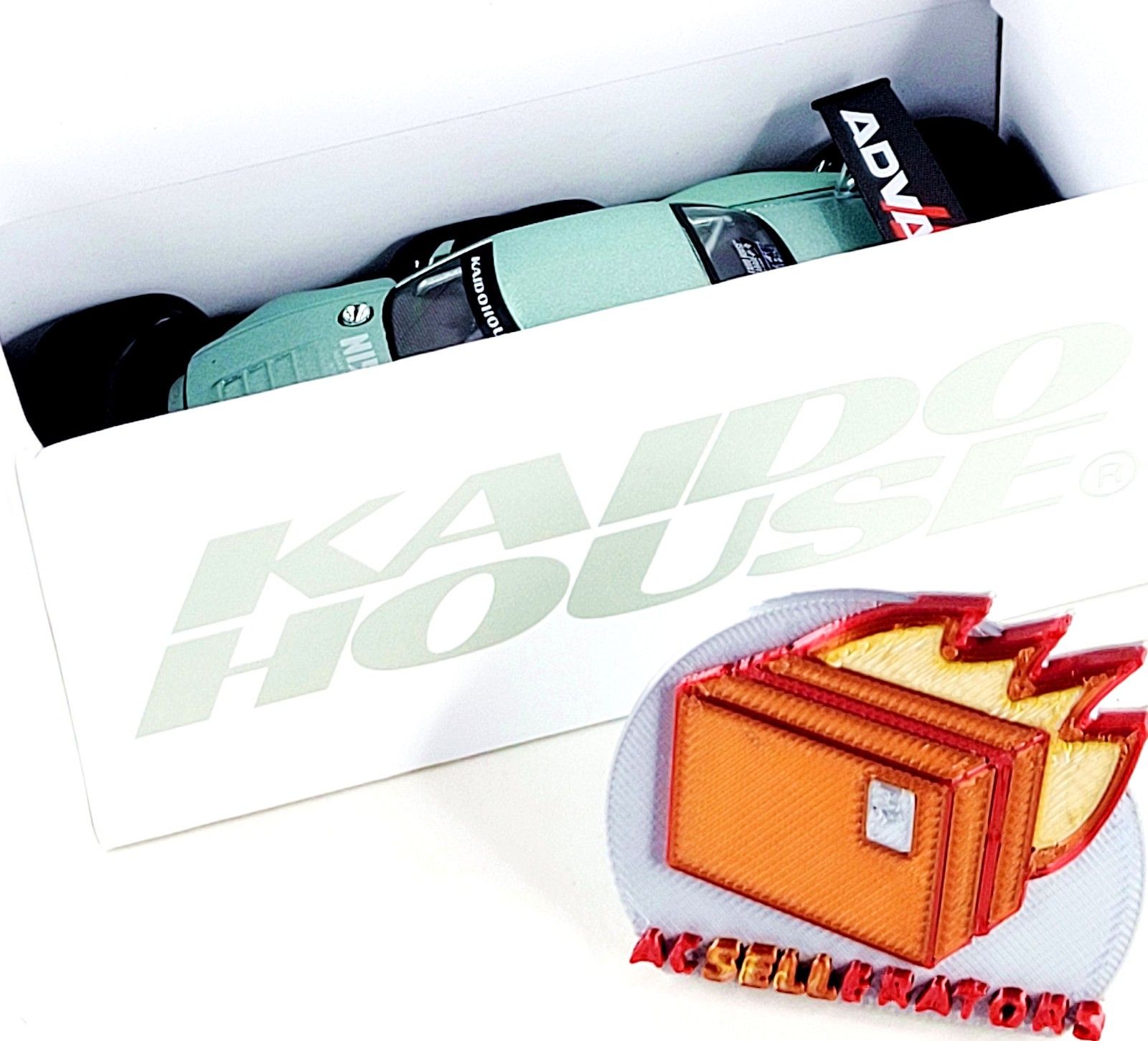 Kaido House x Mini GT Nissan Silvia S13-R Kaido Works V1 KHMG232 🟩 1/64