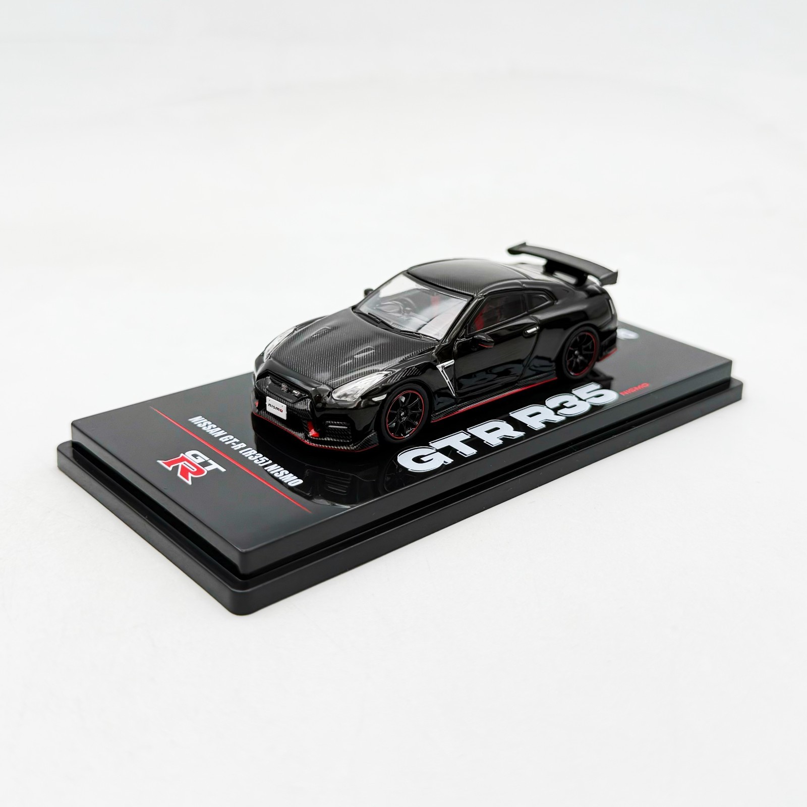 INNO64 1:64 Nissan GT-R R35 Nismo Black