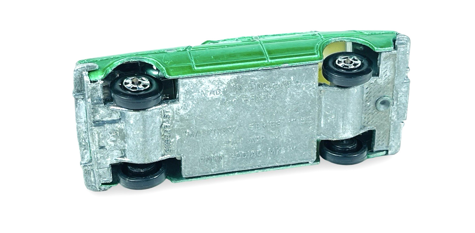 Matchbox Lesney Superfast MB53 Green Ford Zodiac w/Original MB F2 Script Box