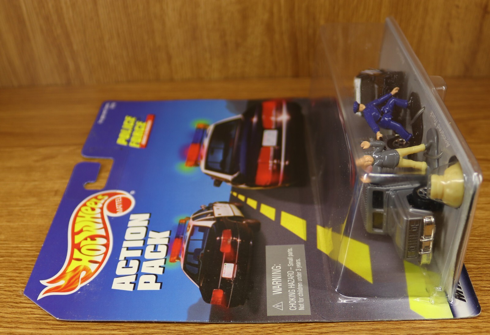 HOT WHEELS ACTION PACK POLICE FIRE RESCUE New in box