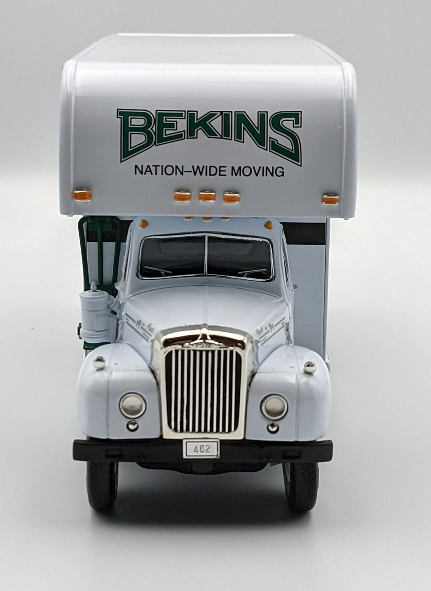 First Gear 18-1944 1:34 1960 Model B-61 Mack Moving Van/Box