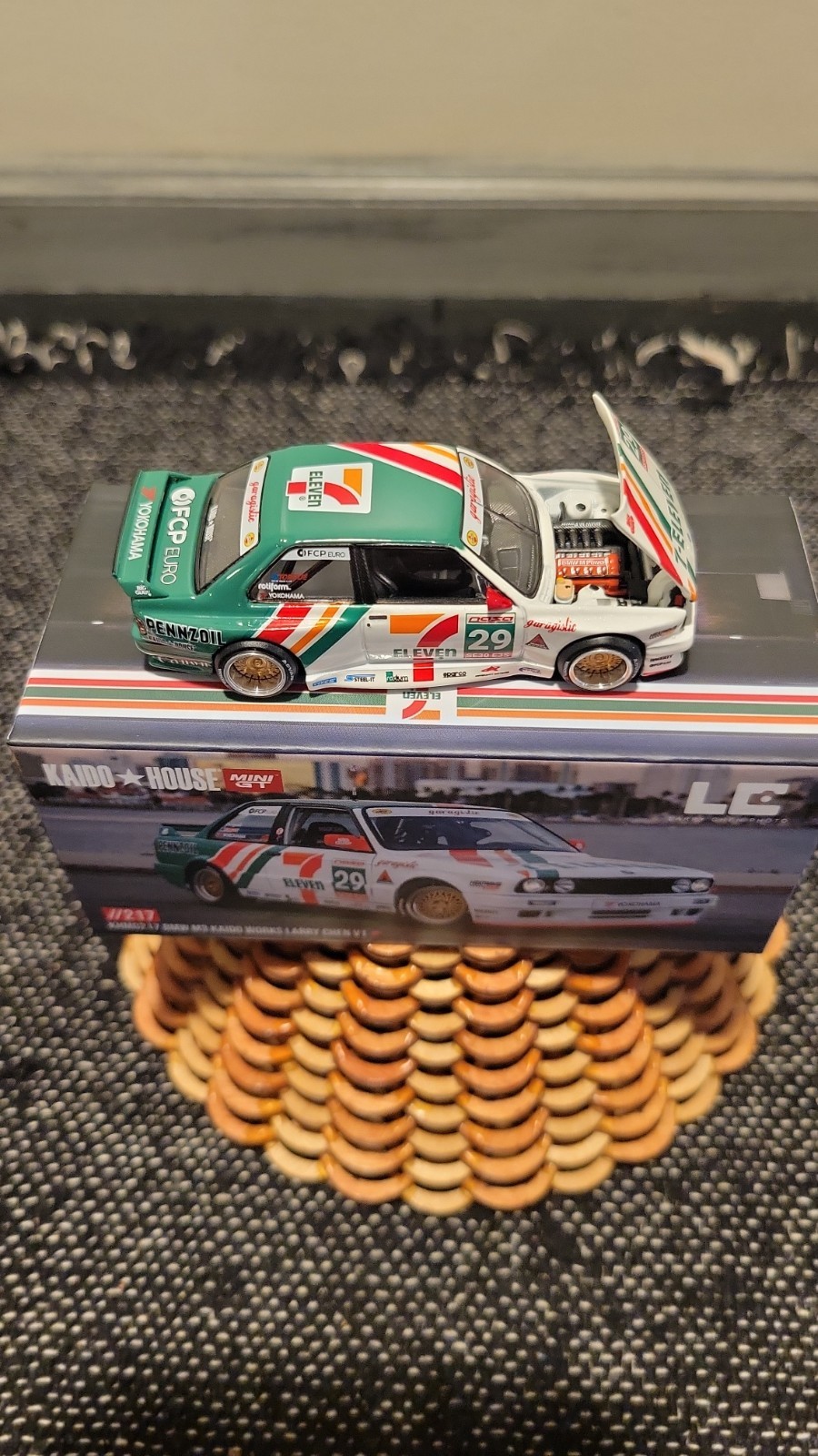 Kaido House x Mini GT BMW M3 Kaido Works Larry Chen V1 Seven-Eleven #217 1/64