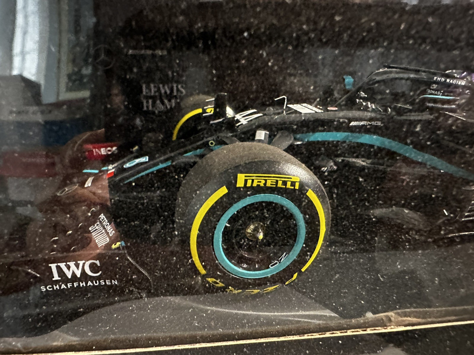 Mini Champs Lewis Hamilton 1:18 Syrian Gp Winner 2020 Collectible