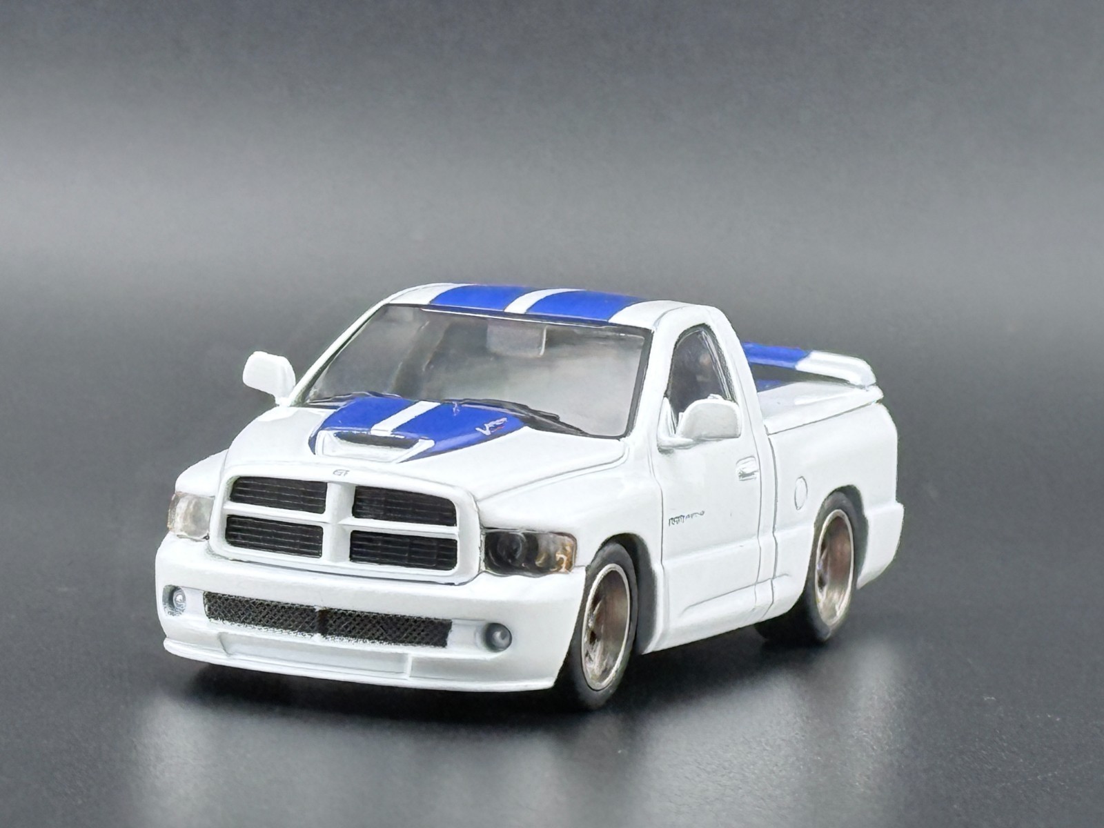 SHOOM64 2003 Dodge Ram SRT-10 Pickup White with Blue Racing Stripes 1/64