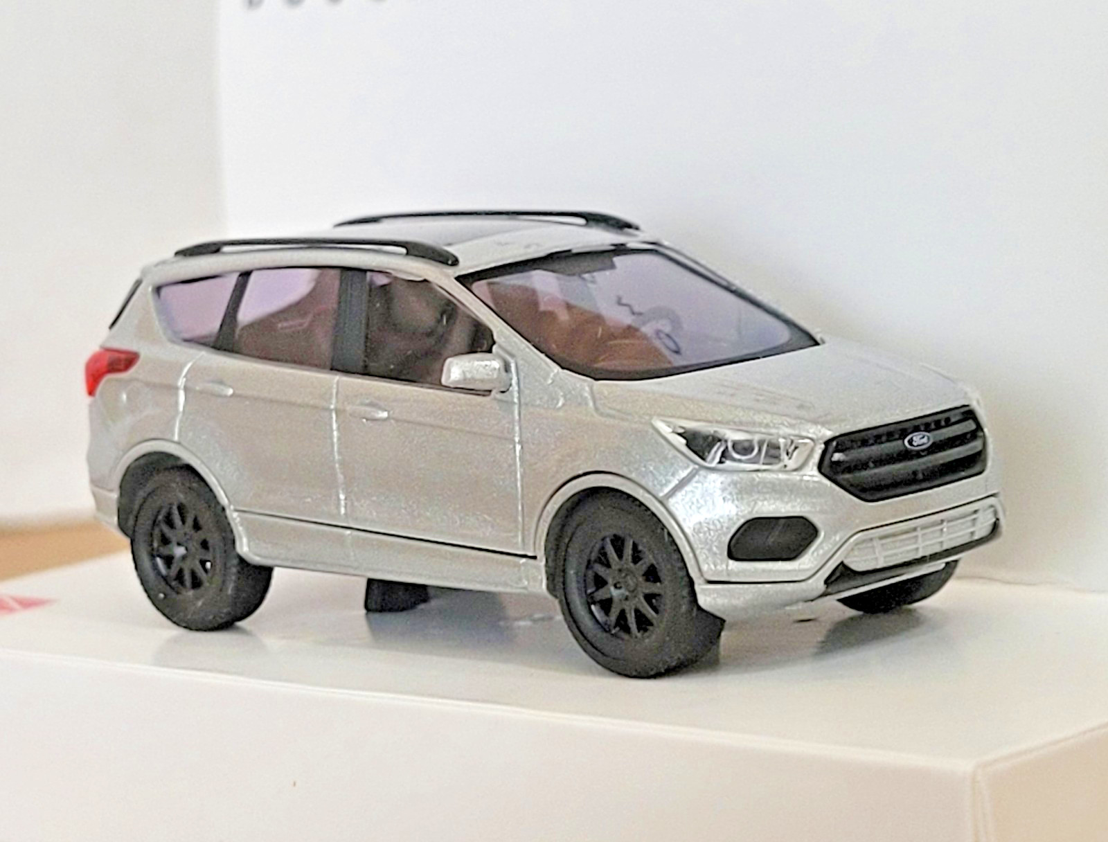 Busch 53503 1/87 HO 2017 Ford Escape (Kuga in Germany) With Sunroof ) Silver NIB