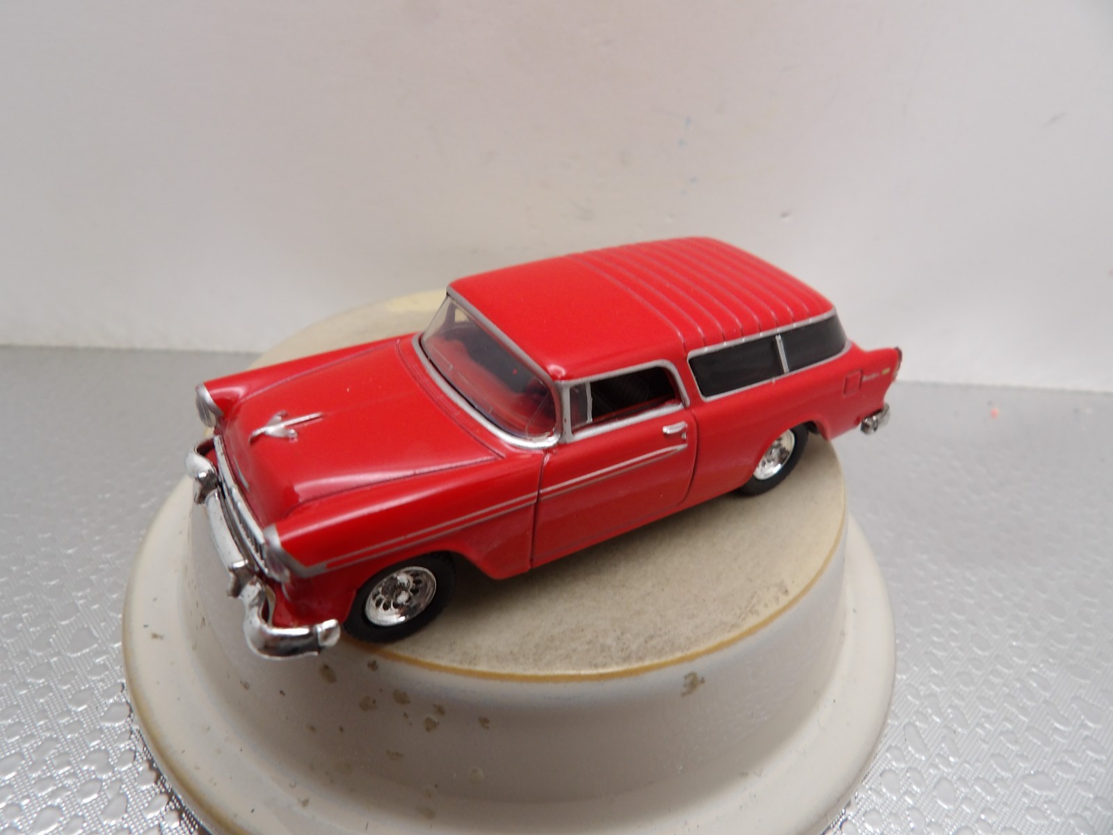 1955 CHEVROLET NOMAD 2019 GREENLIGHT HOLLYWOOD SERIES 1:64 DIE-CAST