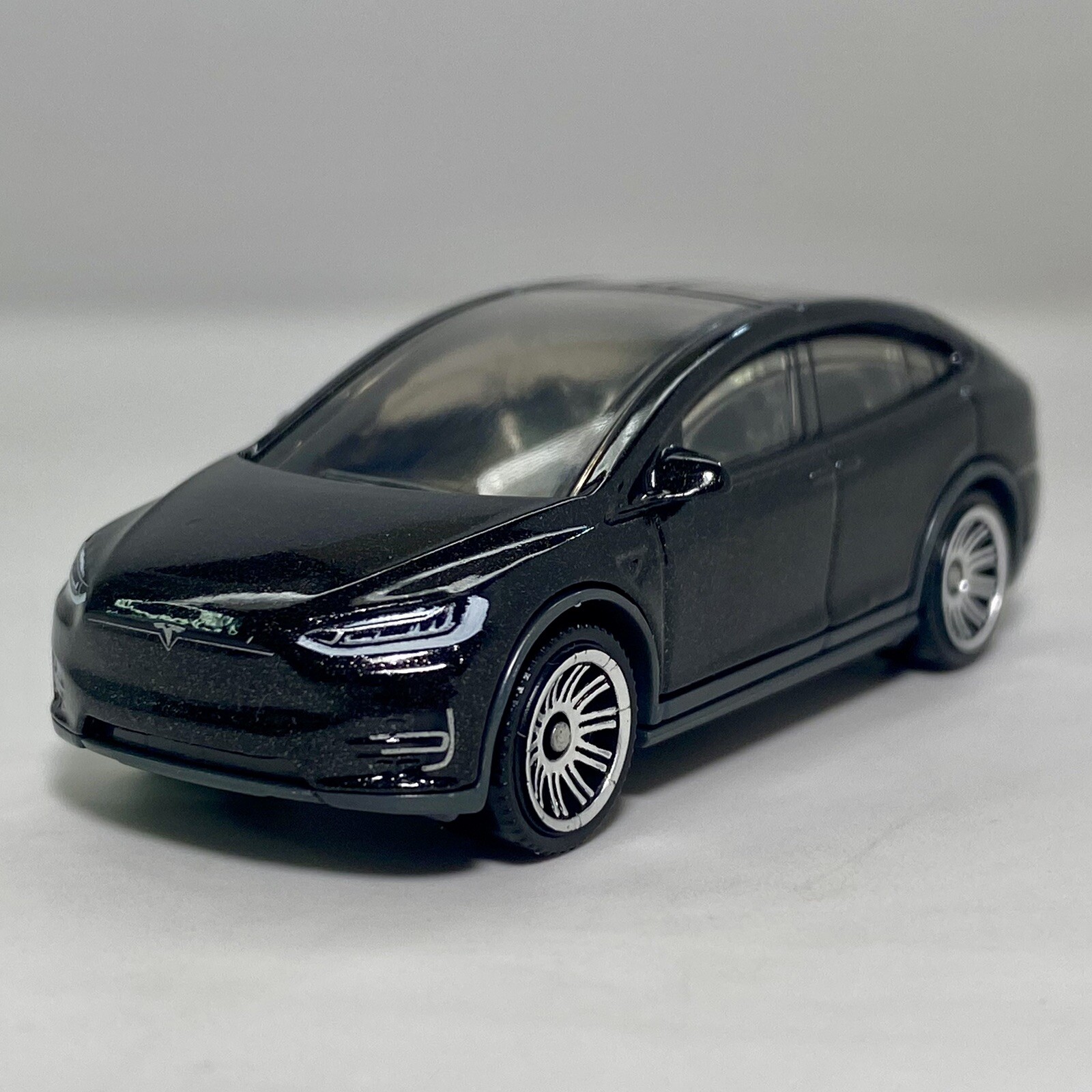 TESLA MODEL X Matchbox 1:64 Diecast Collectible Model Car Lot of 5