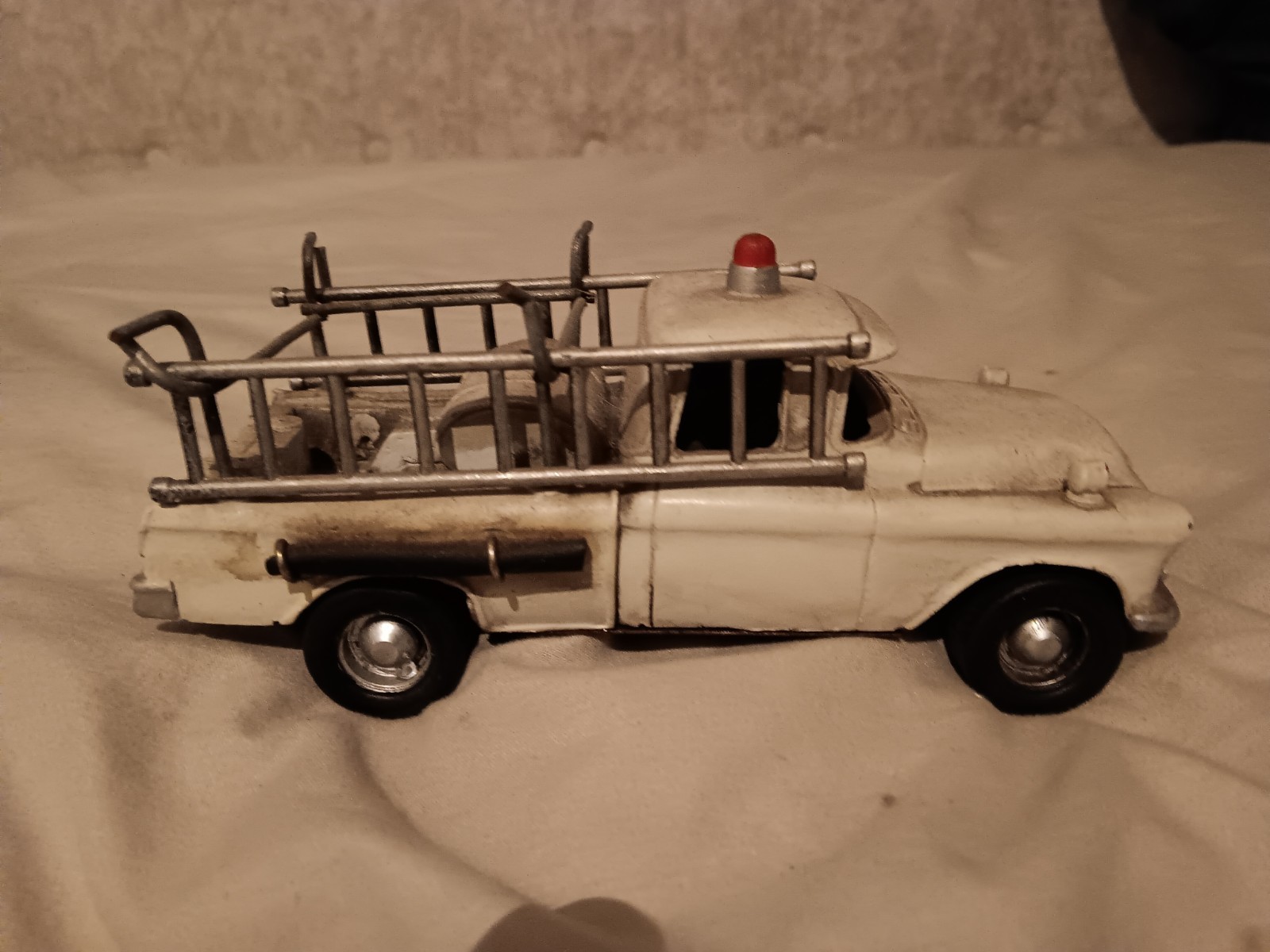 Diecast Mixed Lot Trucks Cars Vans Trailer Multicolor Texaco Conoco Kellogg’s